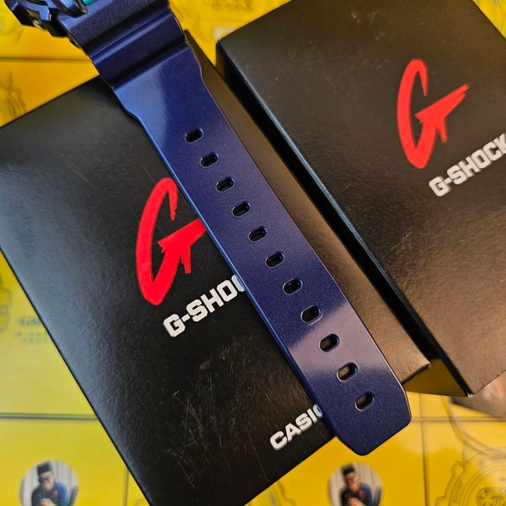 photo_6177096659339690660_y