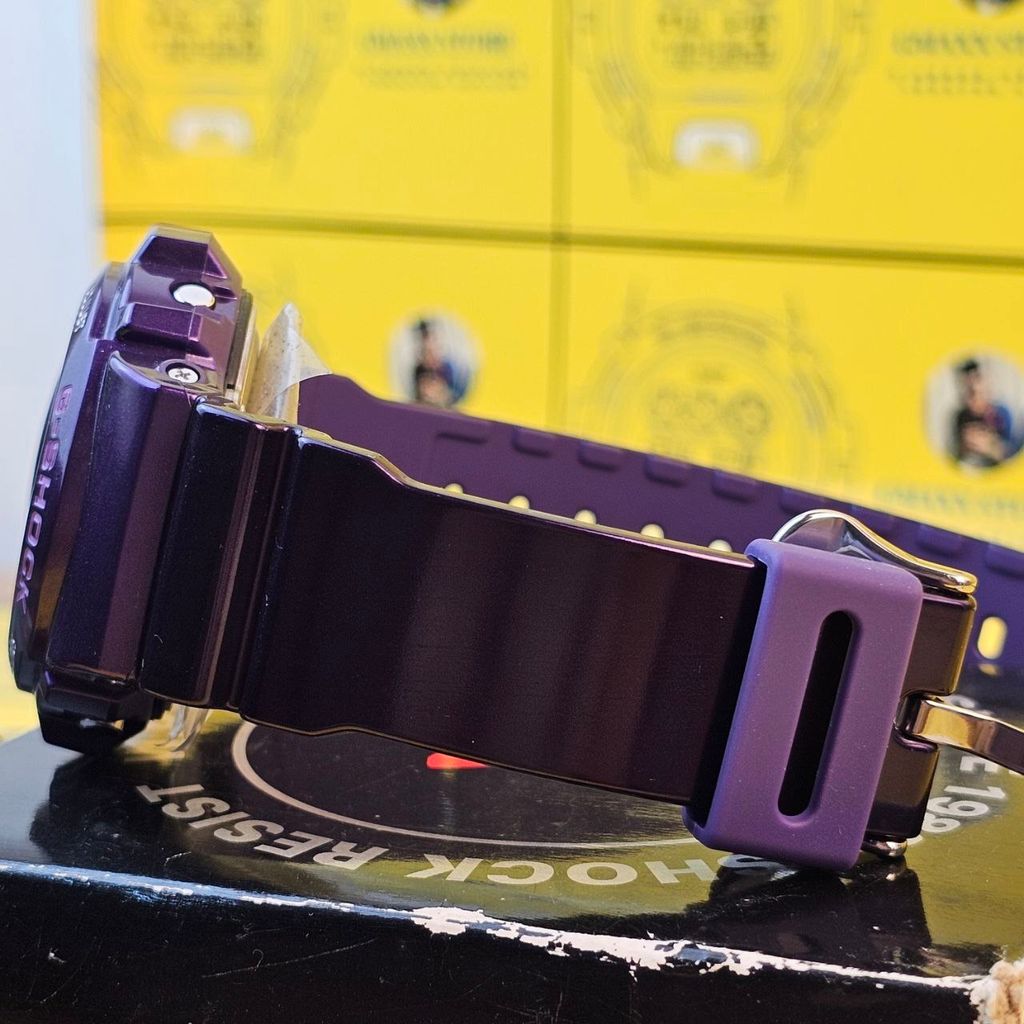 photo_6177096659339690668_y