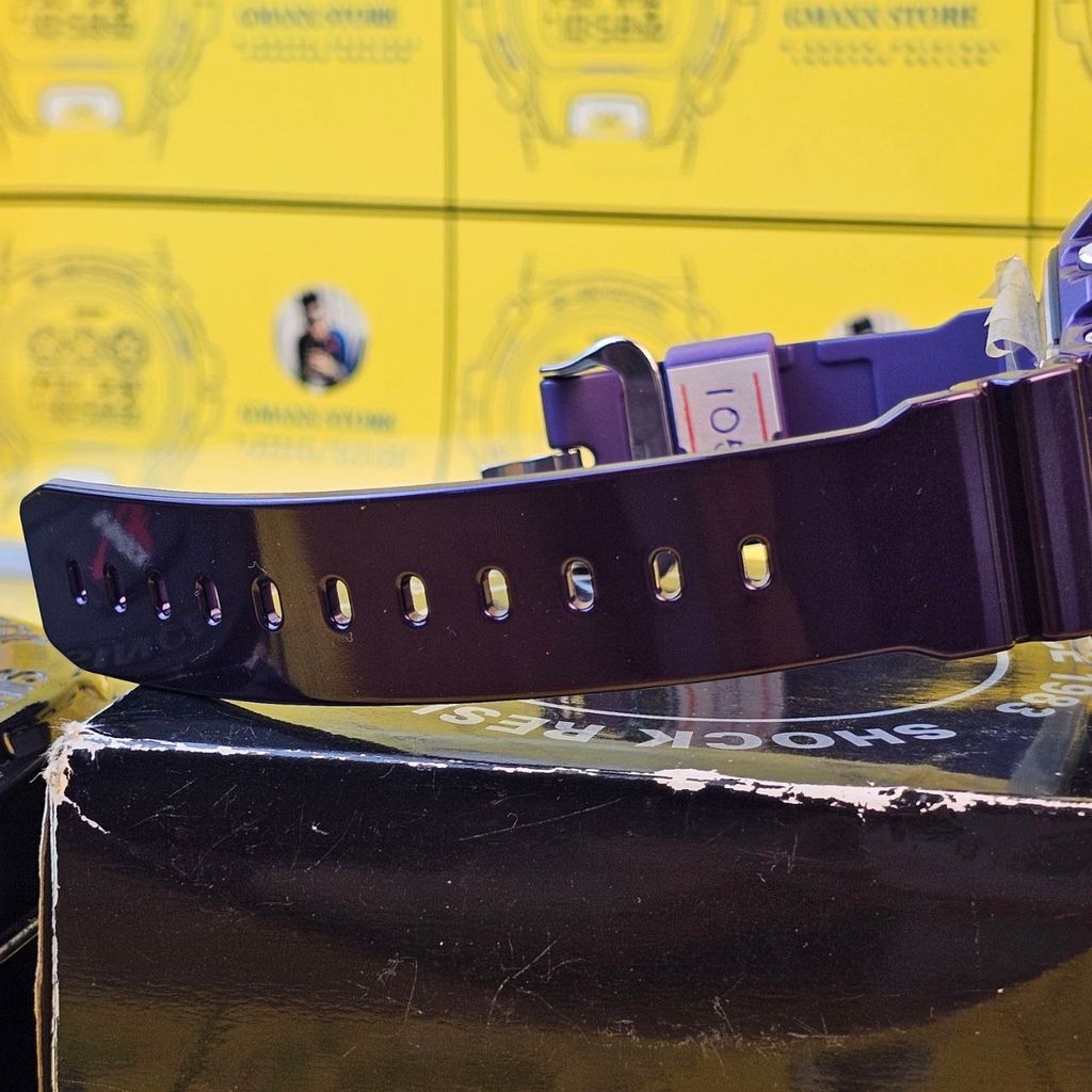 photo_6177096659339690667_y