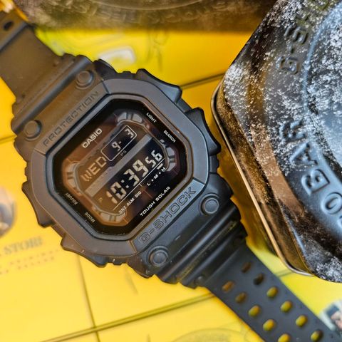 photo_6179394028756388638_y