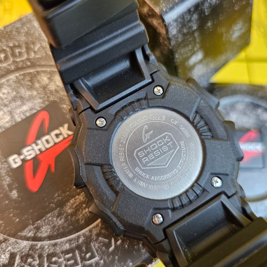 photo_6179394028756388643_y