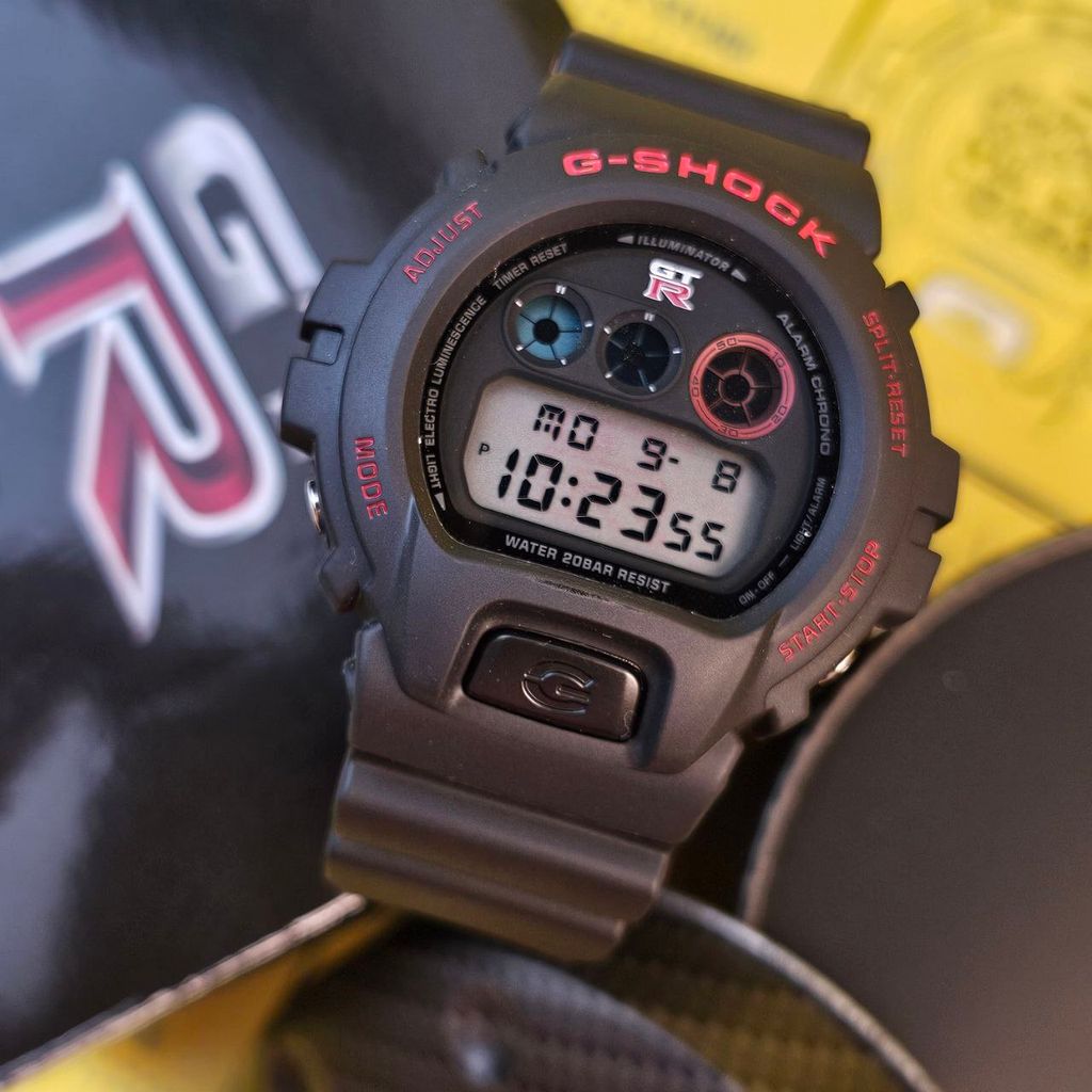 photo_6199229205636566007_y