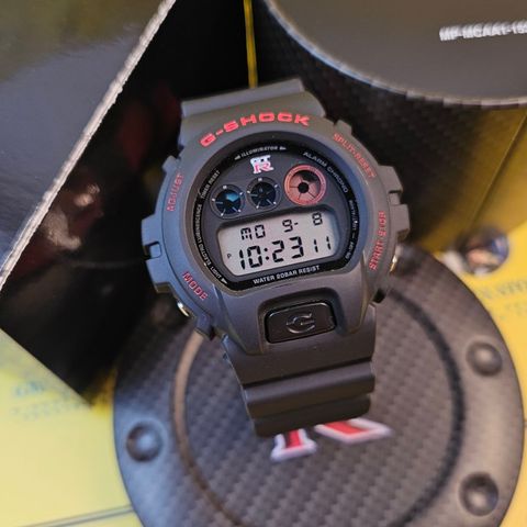 photo_6199229205636566005_y