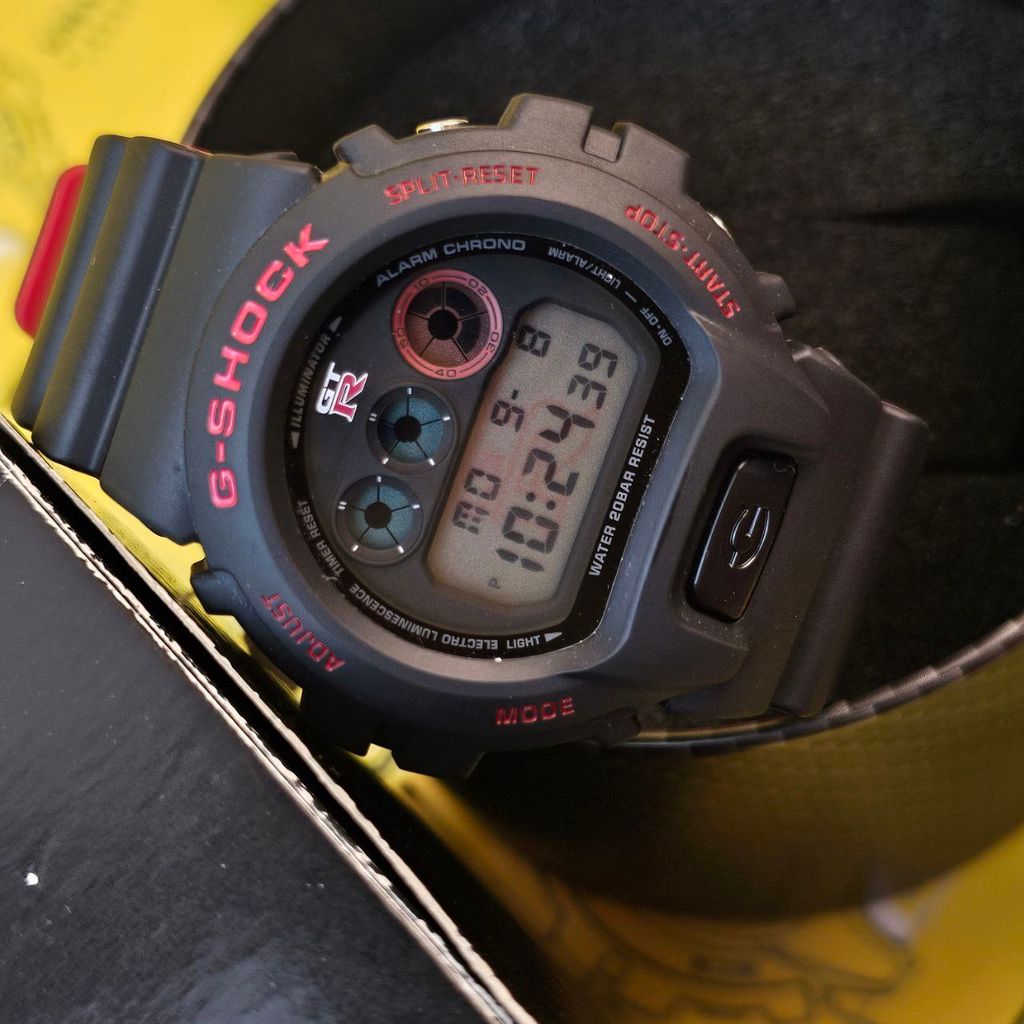 photo_6199229205636566008_y