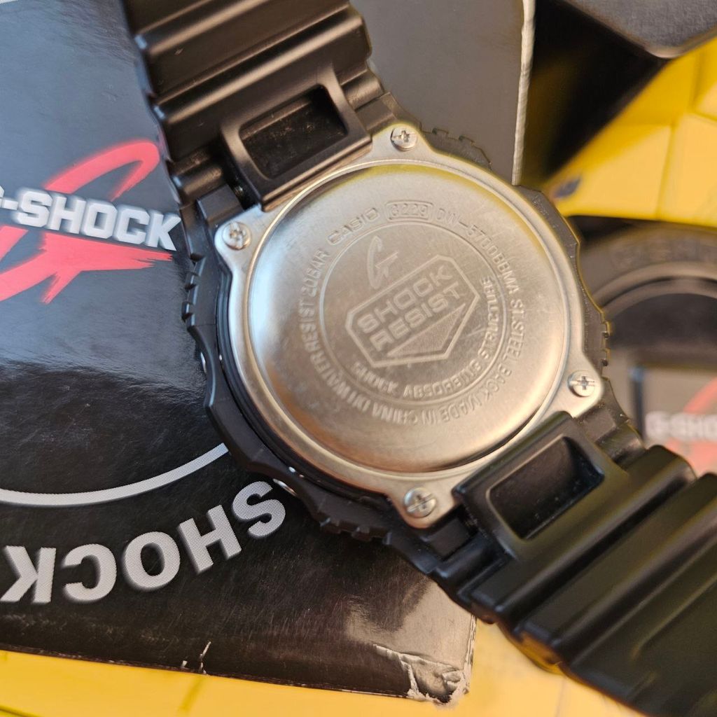 photo_6199229205636565968_y