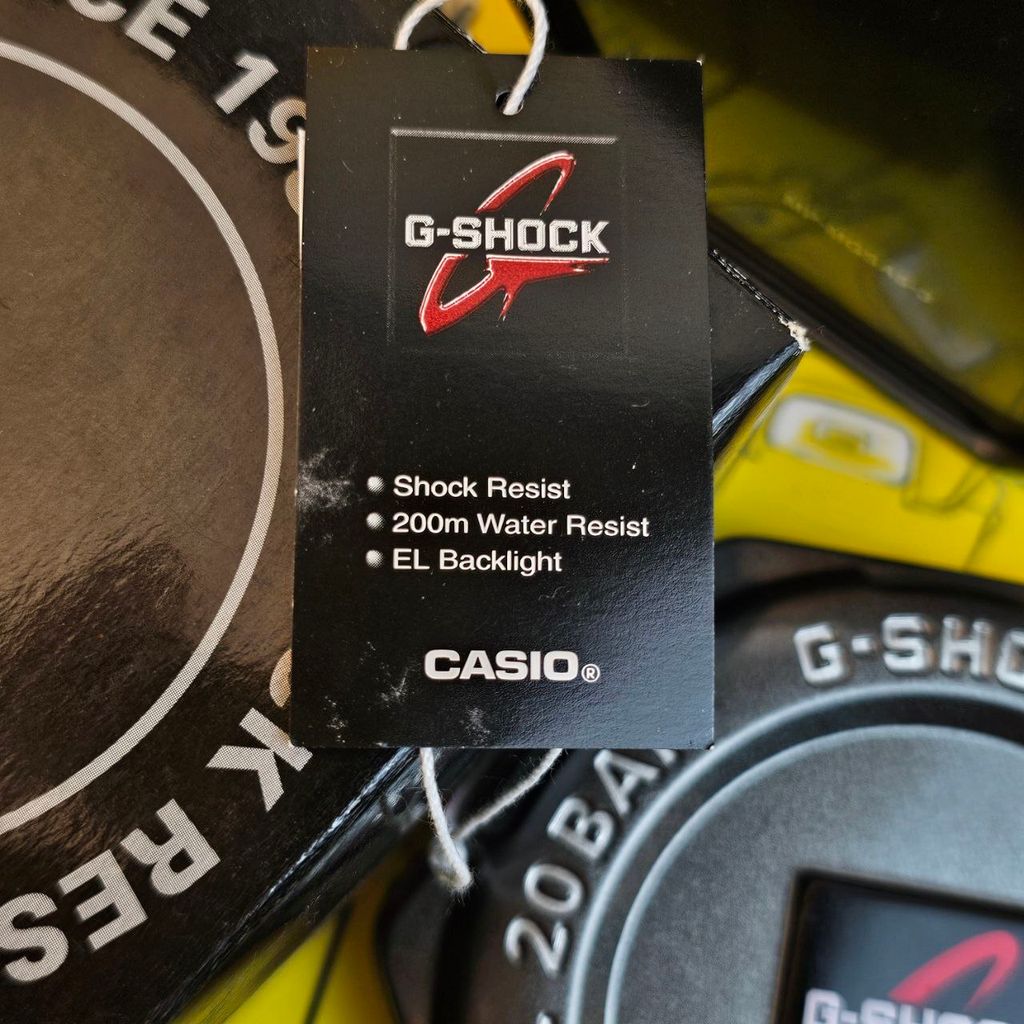 photo_6199229205636565958_y