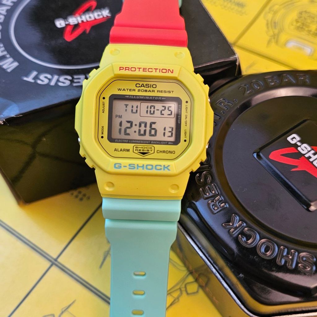 photo_6199229205636565935_y