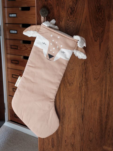 Christmas_Stocking_Deer-Caramel