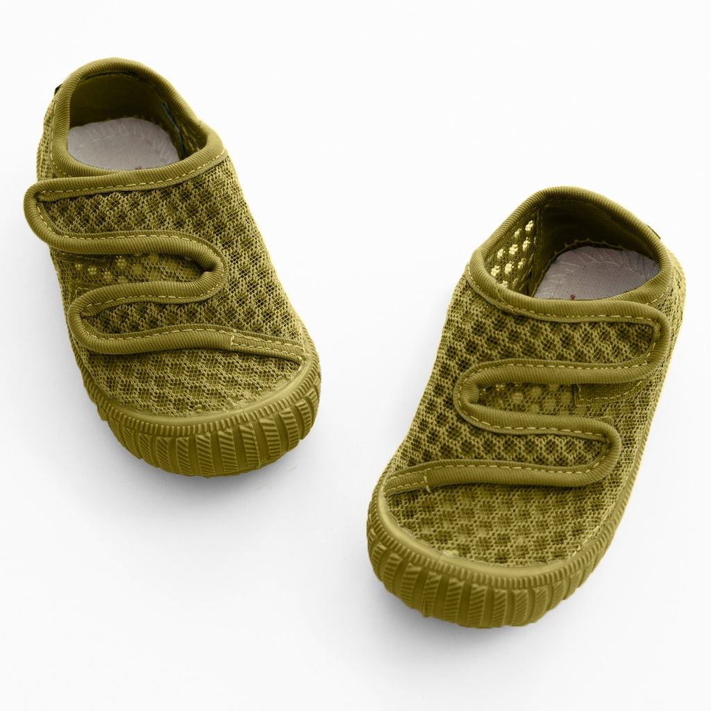 GRECHCO_GCO2082_SS23_New Play Shoes_Chartreuse_pack_1 