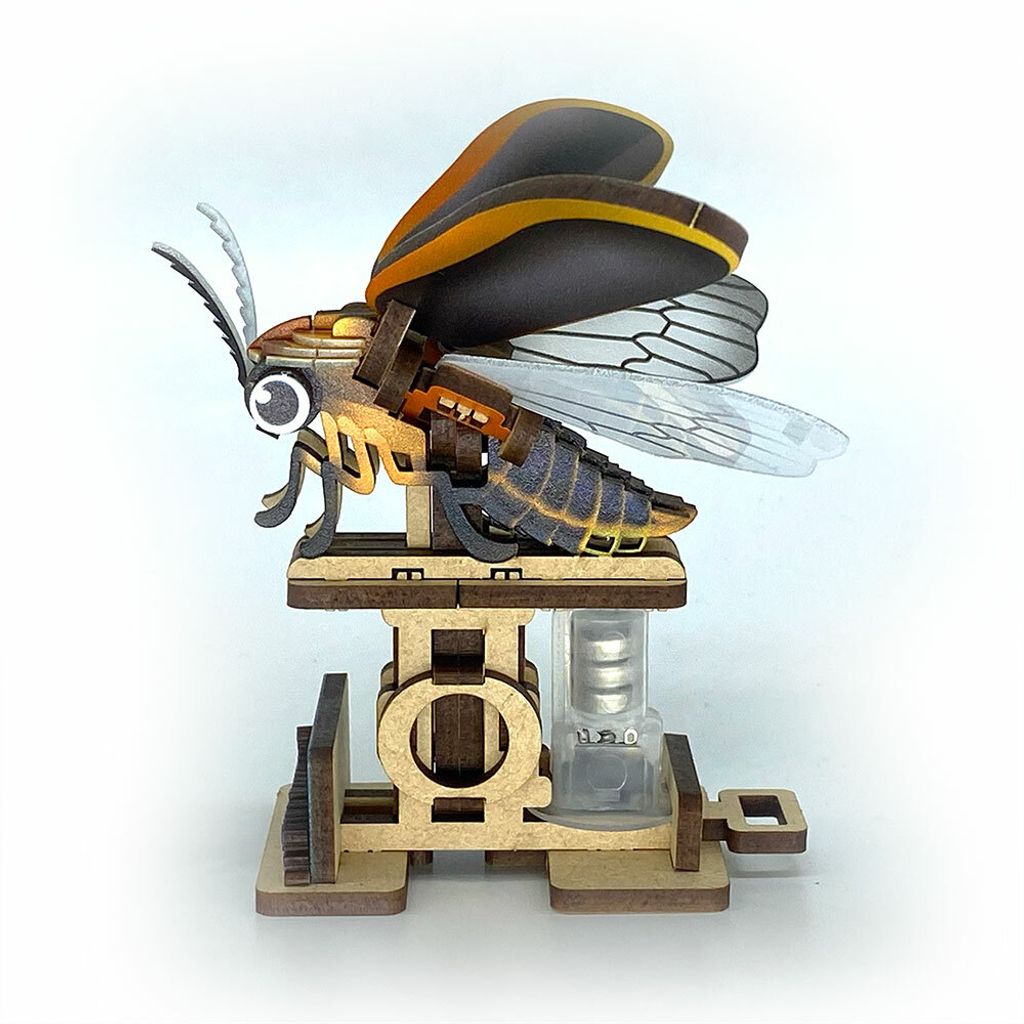 MC-013_04.jpg