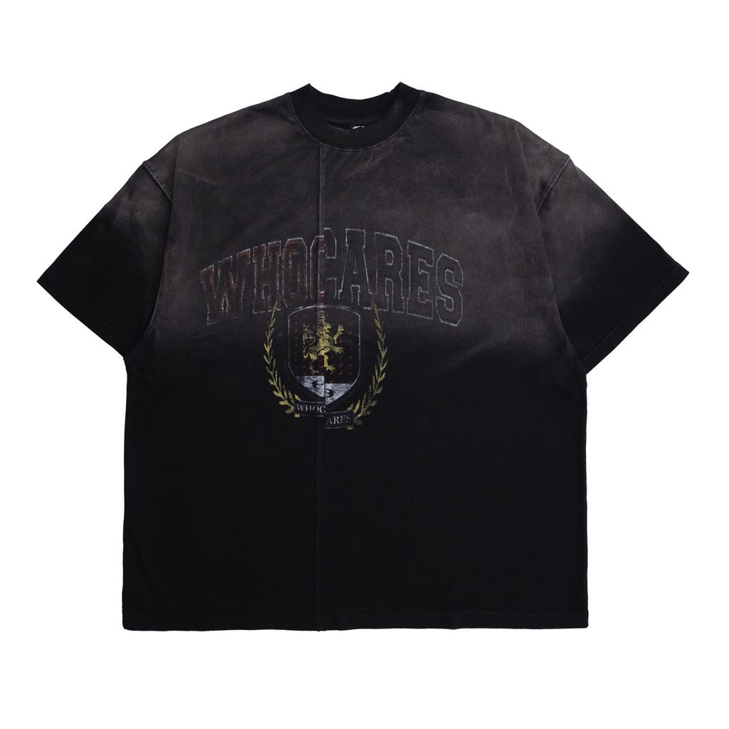 Washed Split Emblem Tee_Front