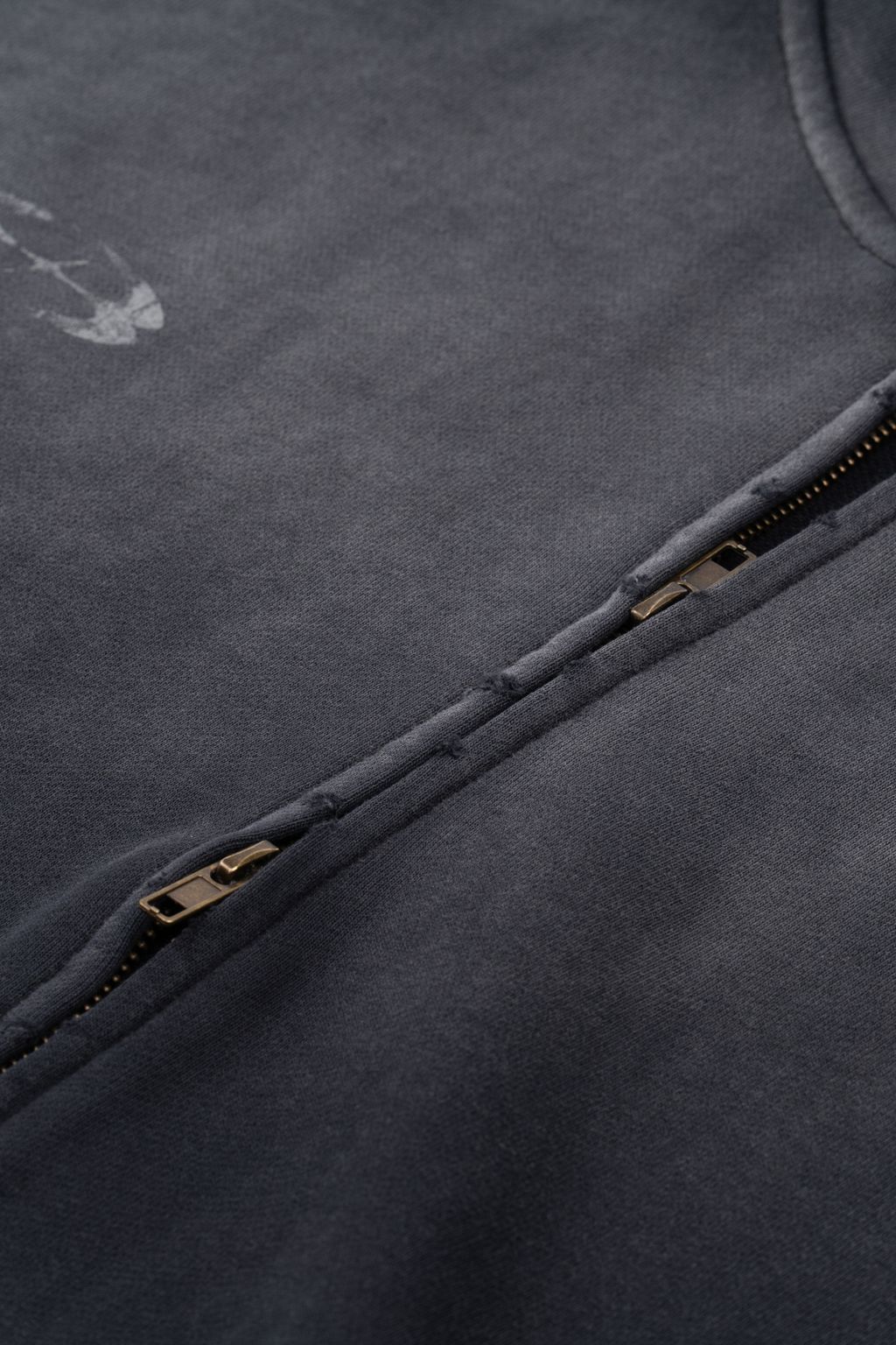 Washed Winged Emblem Hoodie_CloseUp_5