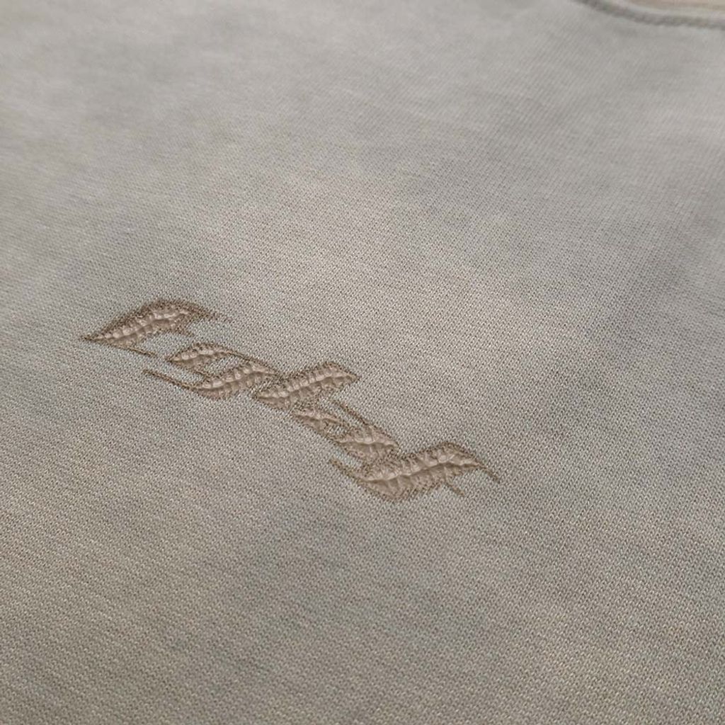 RW-Triangle Logo Boxy Tee-Details