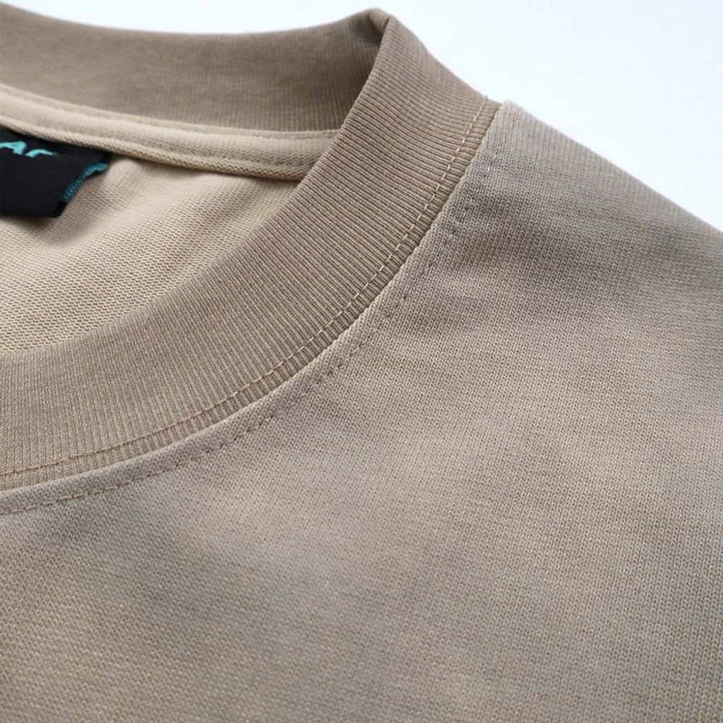 RW-Triangle Logo Boxy Tee-Details-2