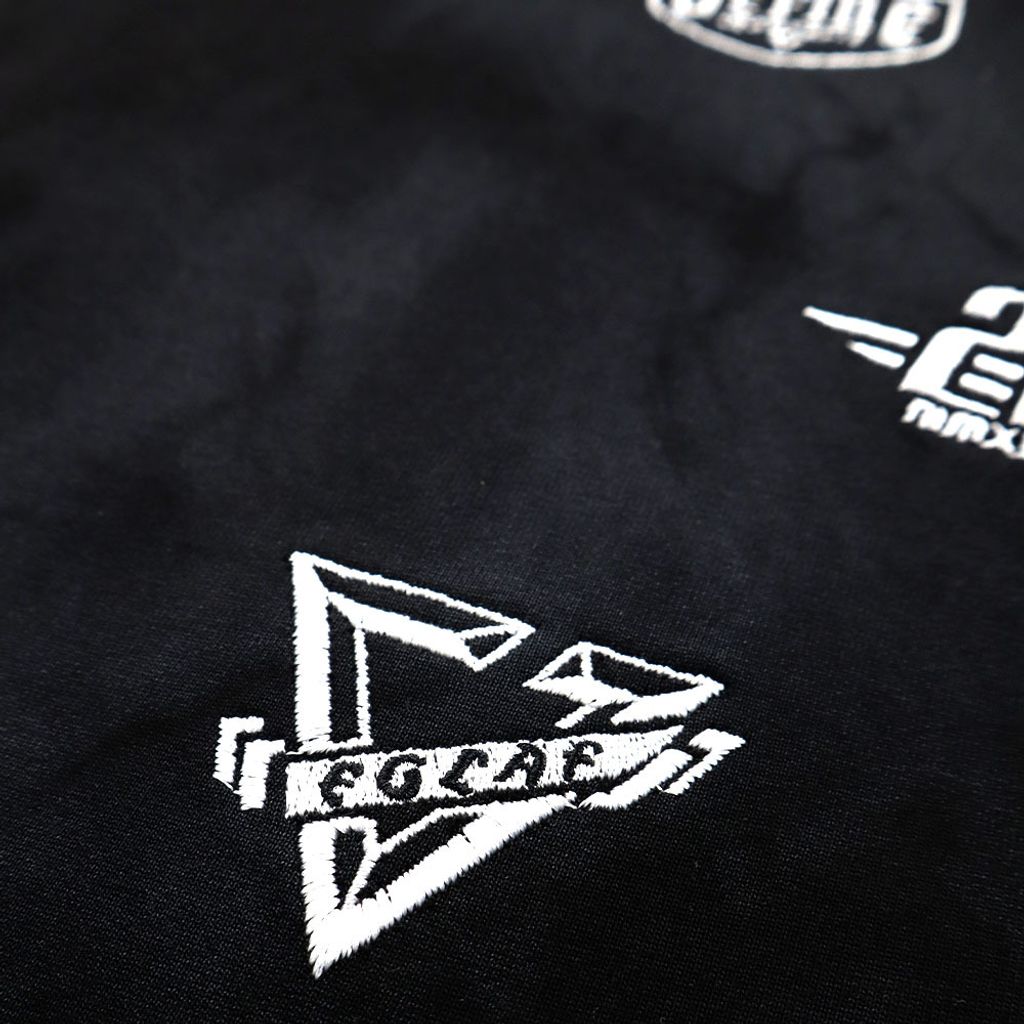 RW-Badges Boxy Tee-Back-Details-3