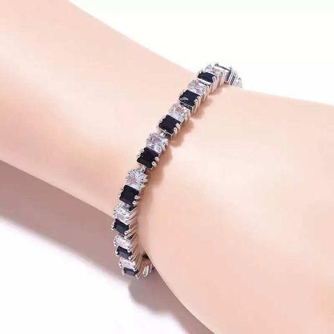 66539b23-5b83-469c-ba3d-97e7e2d4bebe