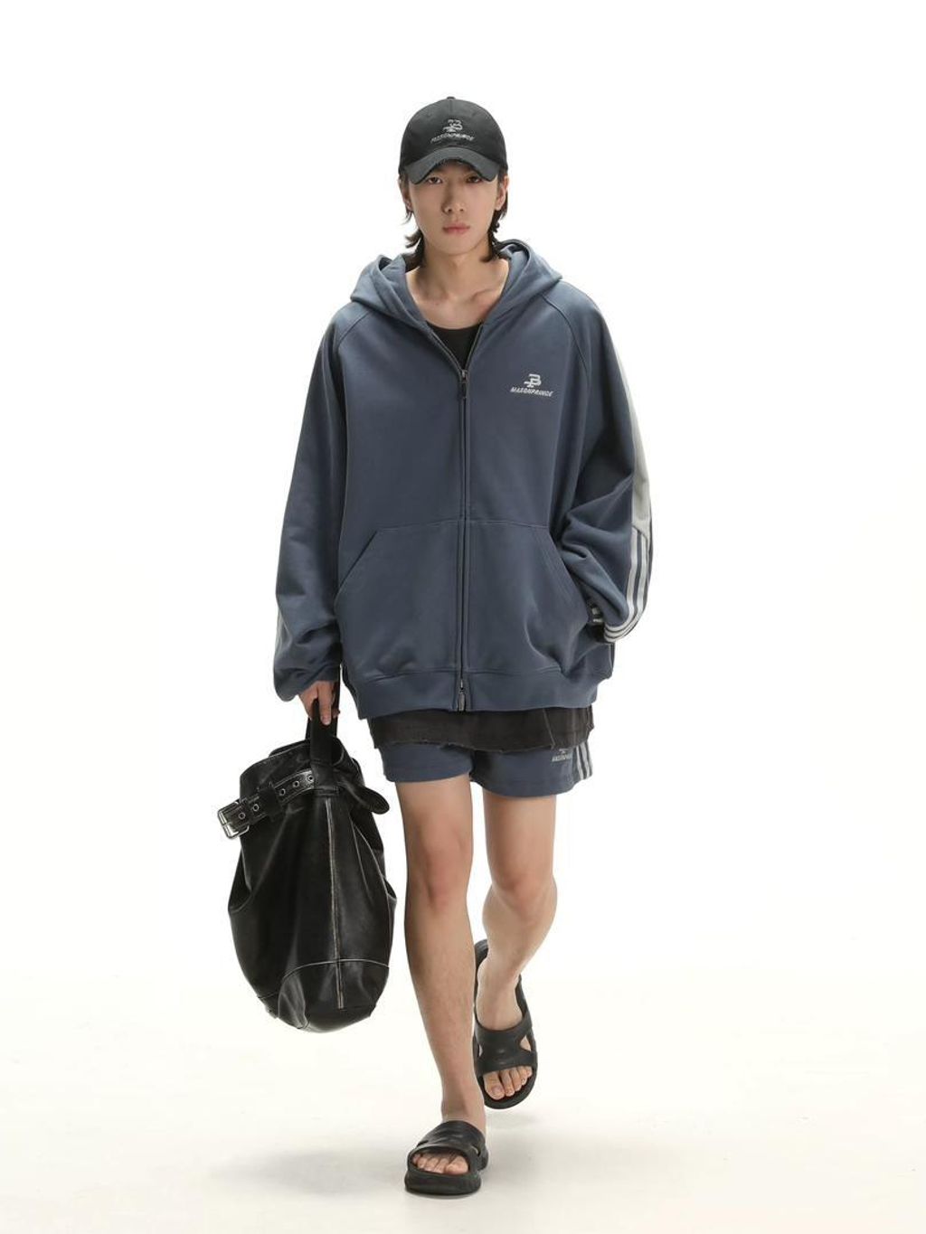 WhatsApp Image 2025-12-18 at 9.36.15 PM (1)