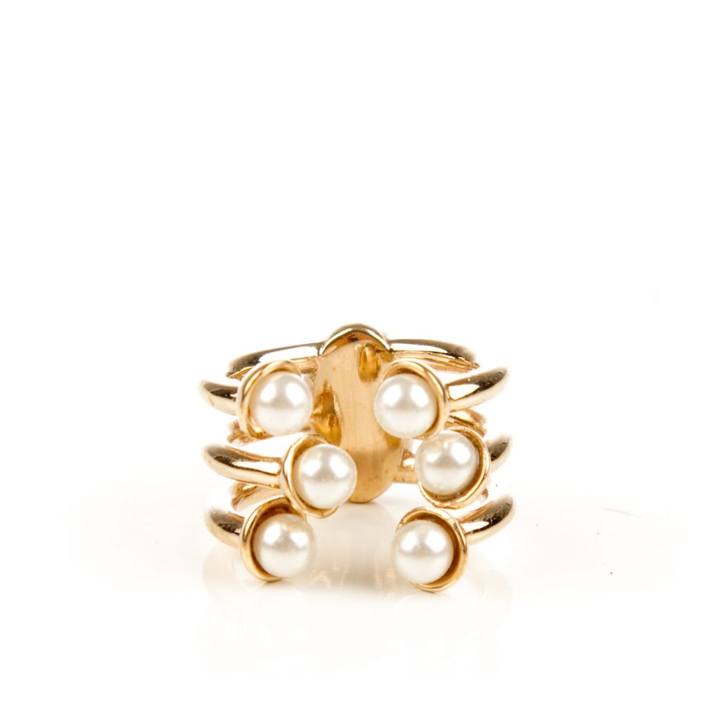 Dior pearl ring-1.jpg