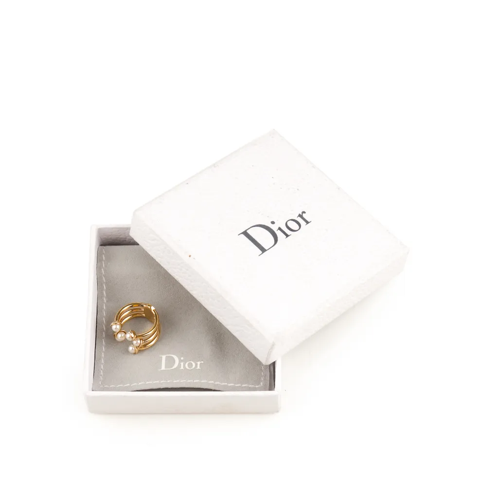 Dior pearl ring-4.jpg