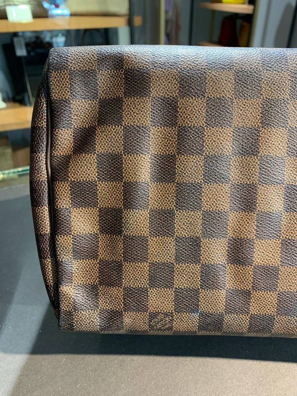Speedy leather handbag Louis Vuitton Brown in Leather - 38033849