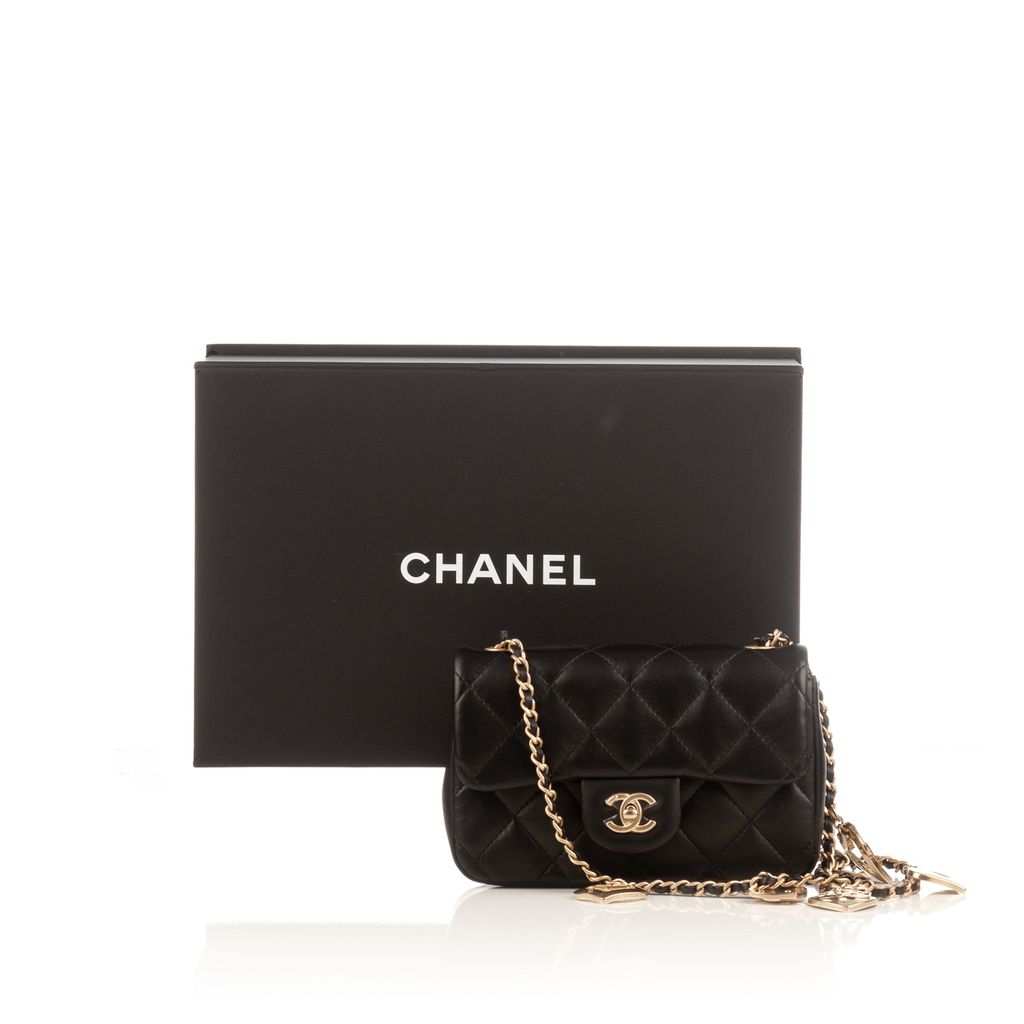 Chanel black charm chain bag-5