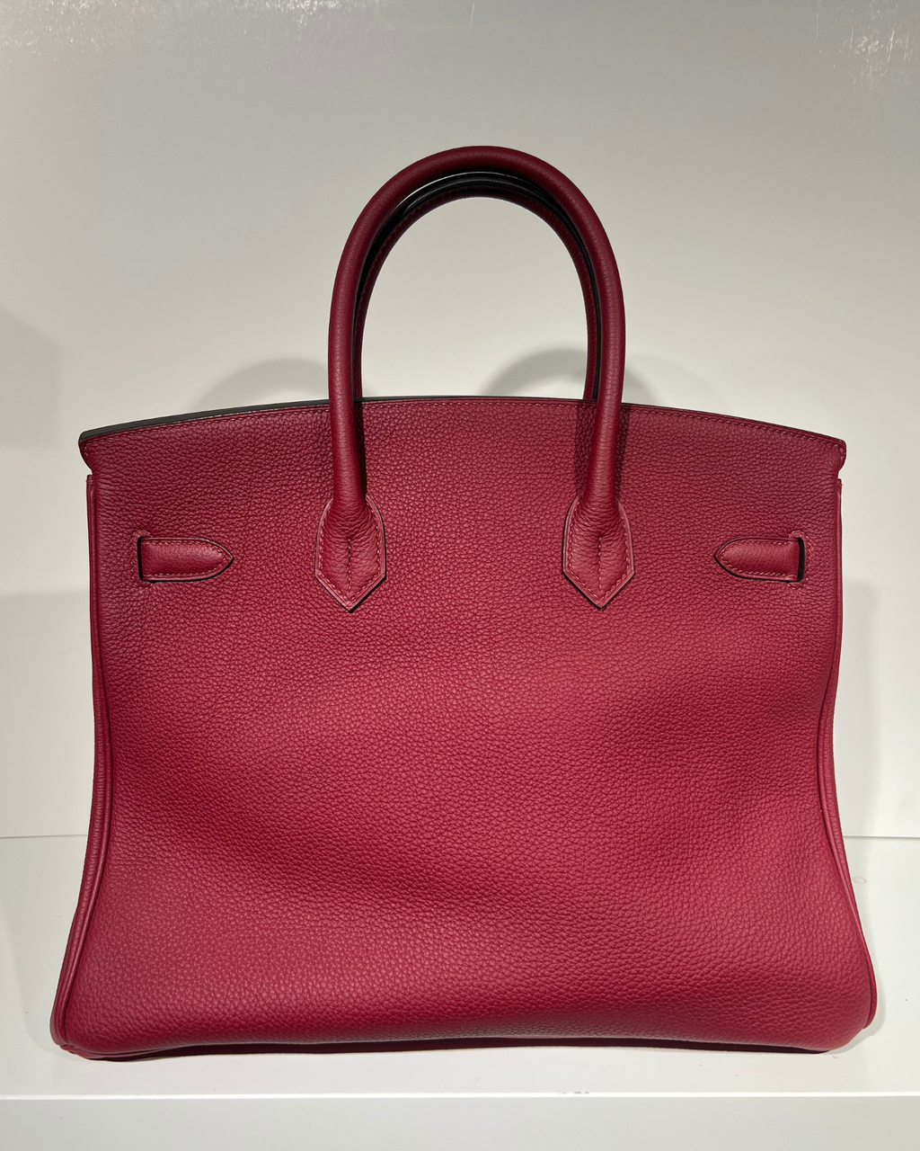 Black Beige Minimalist Simple Modern Typography Vanilla Cosmetics Logo (80)