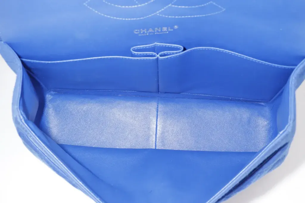 L-00443-CHA_U_-08_1200x