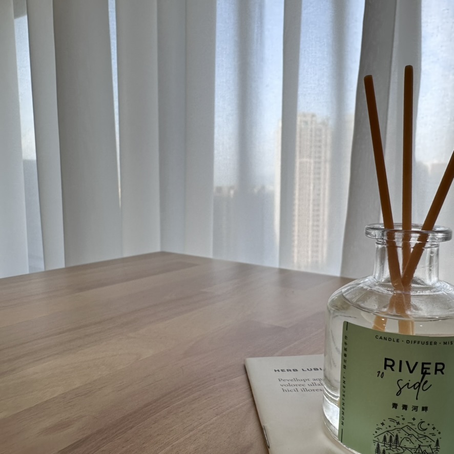 6BFBFEB0-98AB-40DB-B634-4B833E76AC3B_1_105_c