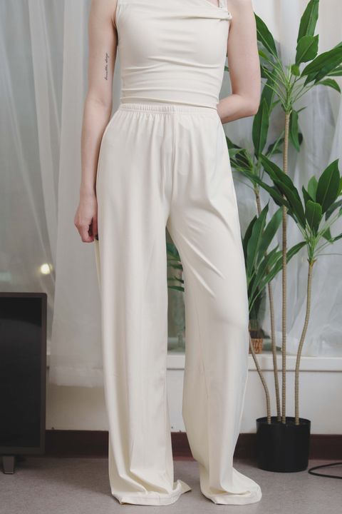 舒適柔滑奶油運動褲