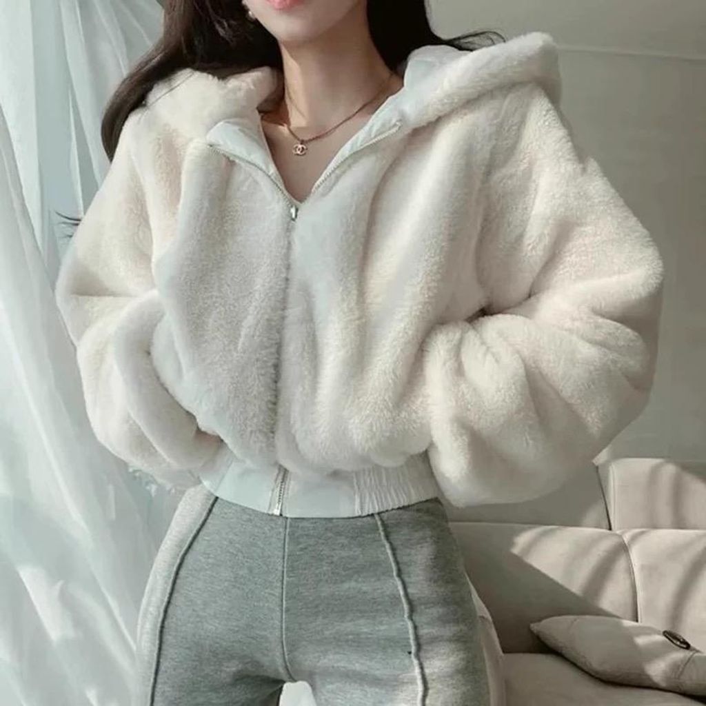 image_E55F9FC8-1D2D-48D1-BE6A-4EE18A3FBA67_1766141837