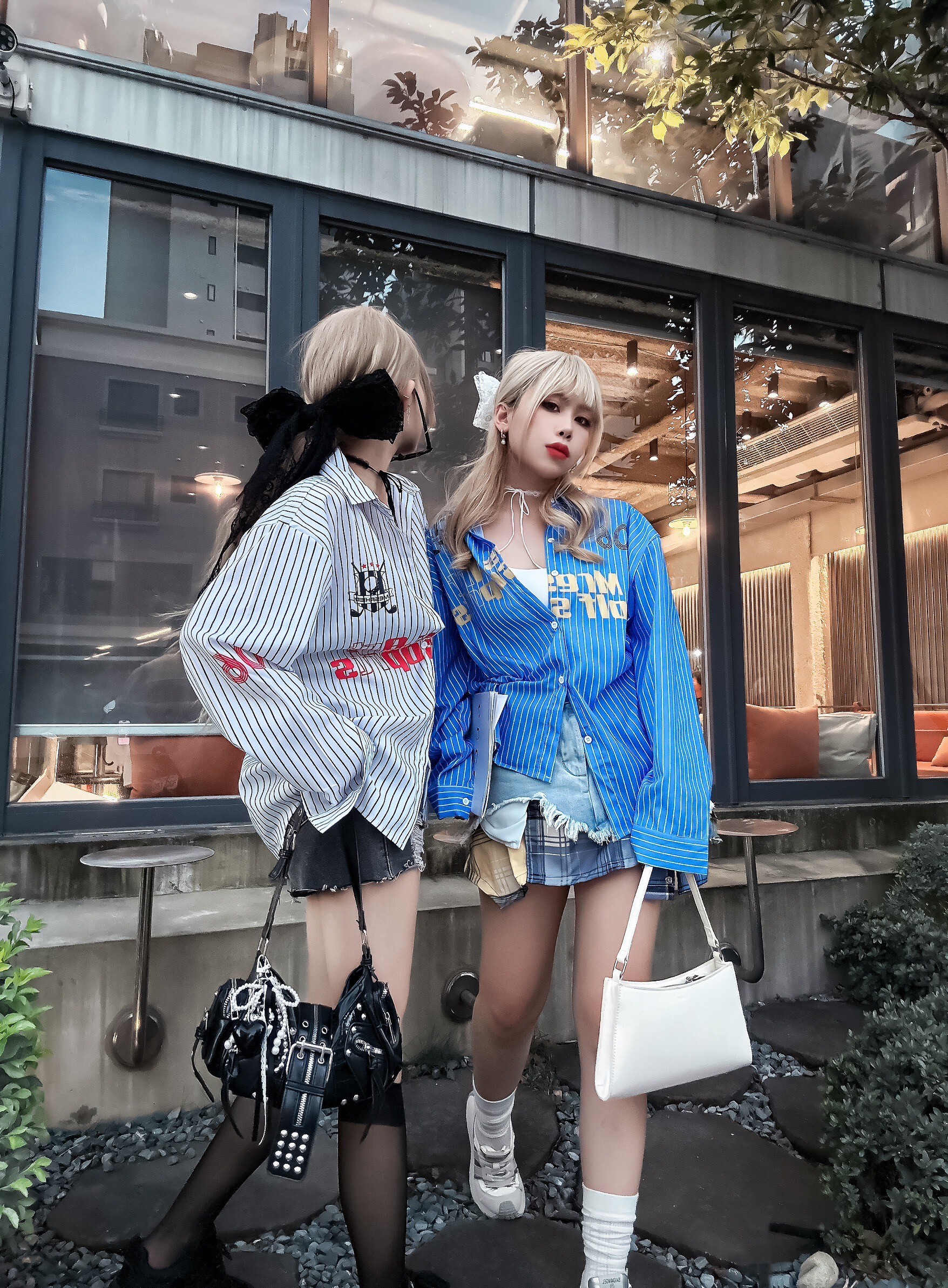 LINE_ALBUM_202593_250903_143