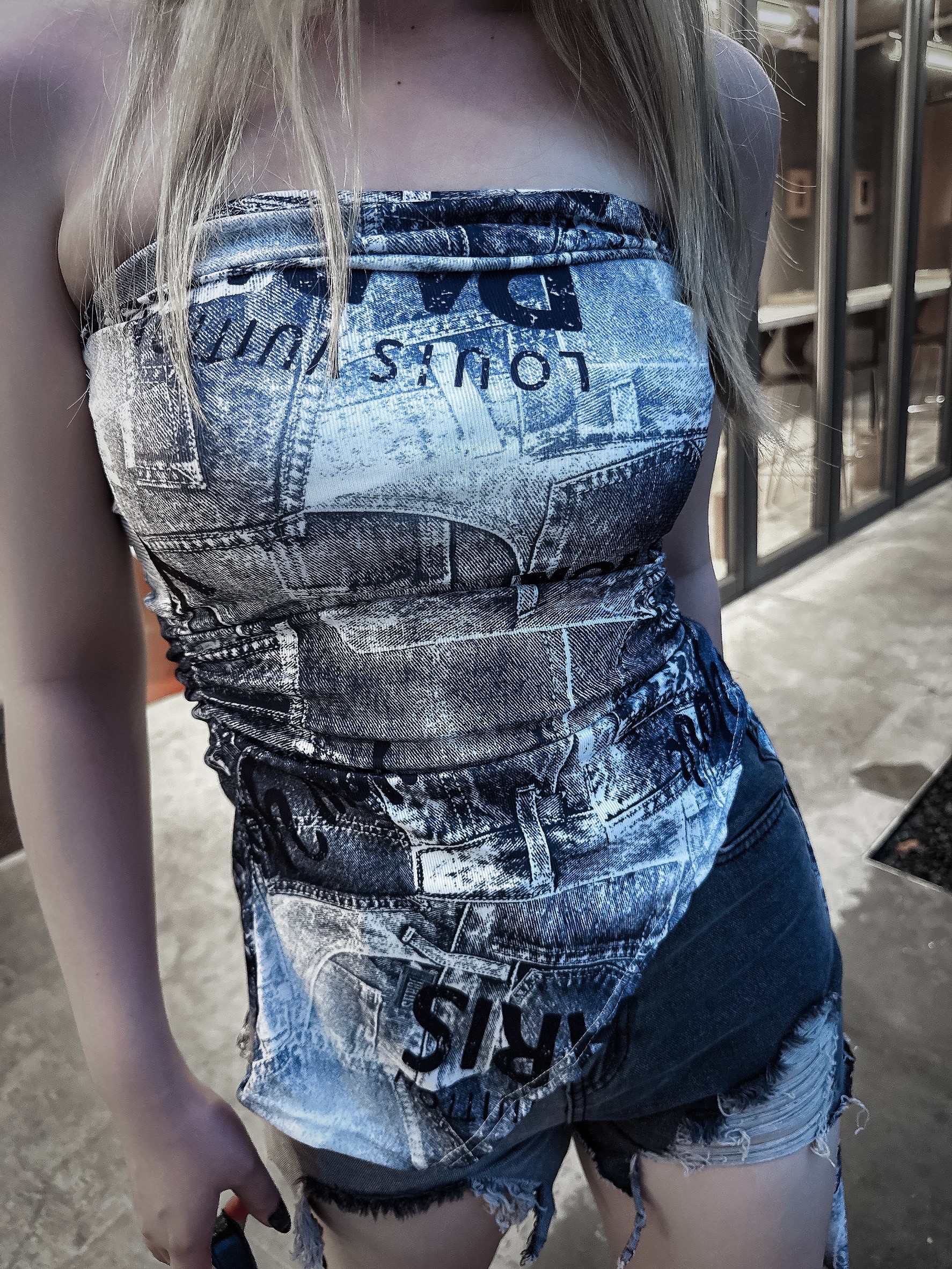 LINE_ALBUM_202593_250903_89