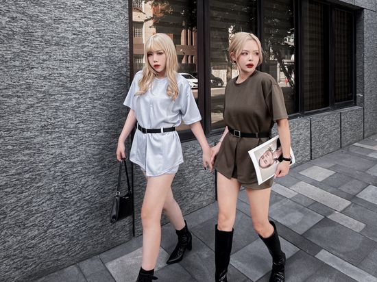 𝐅𝐚𝐥𝐥 𝐢𝐧 𝐜𝐡𝐢𝐜 𝐒𝐞𝐚 𝐒𝐚𝐥𝐭 | FREE.ME