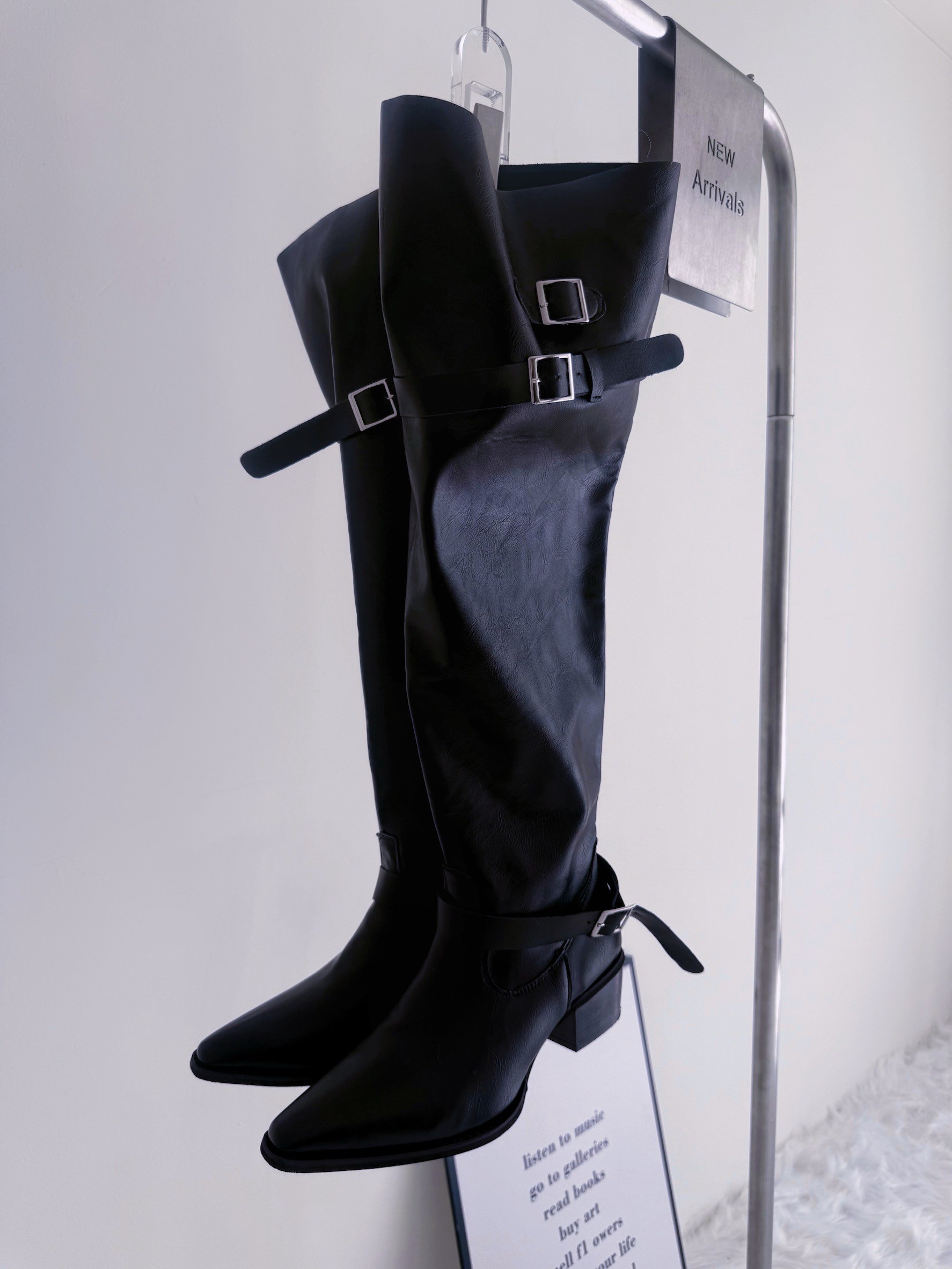 LINE_ALBUM_20251015_251015_144