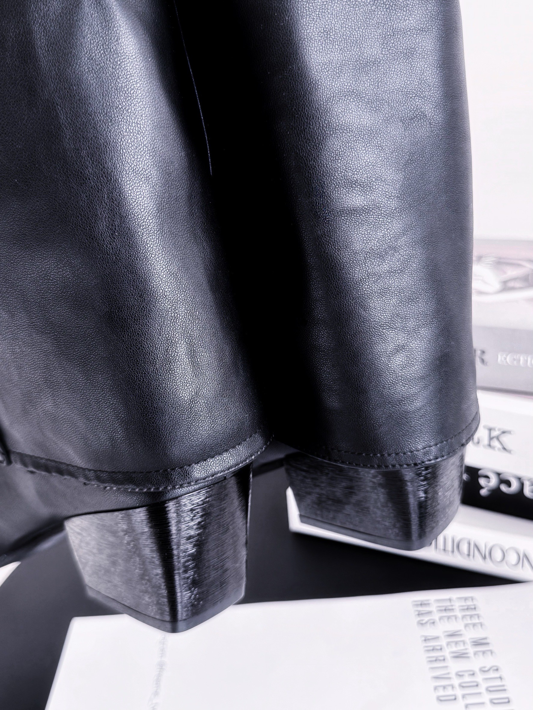 LINE_ALBUM_20251015_251015_100