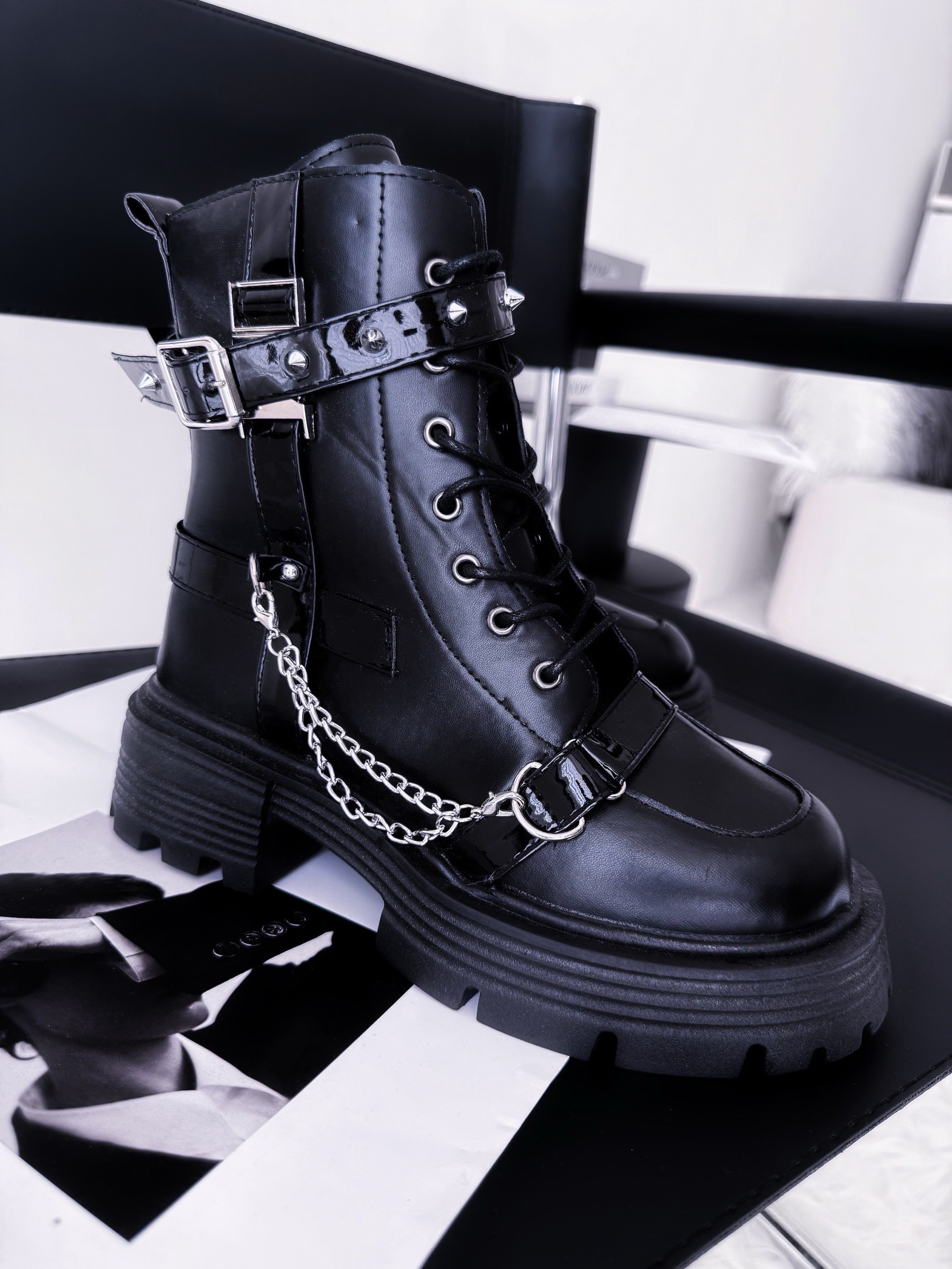 LINE_ALBUM_20251015_251015_89