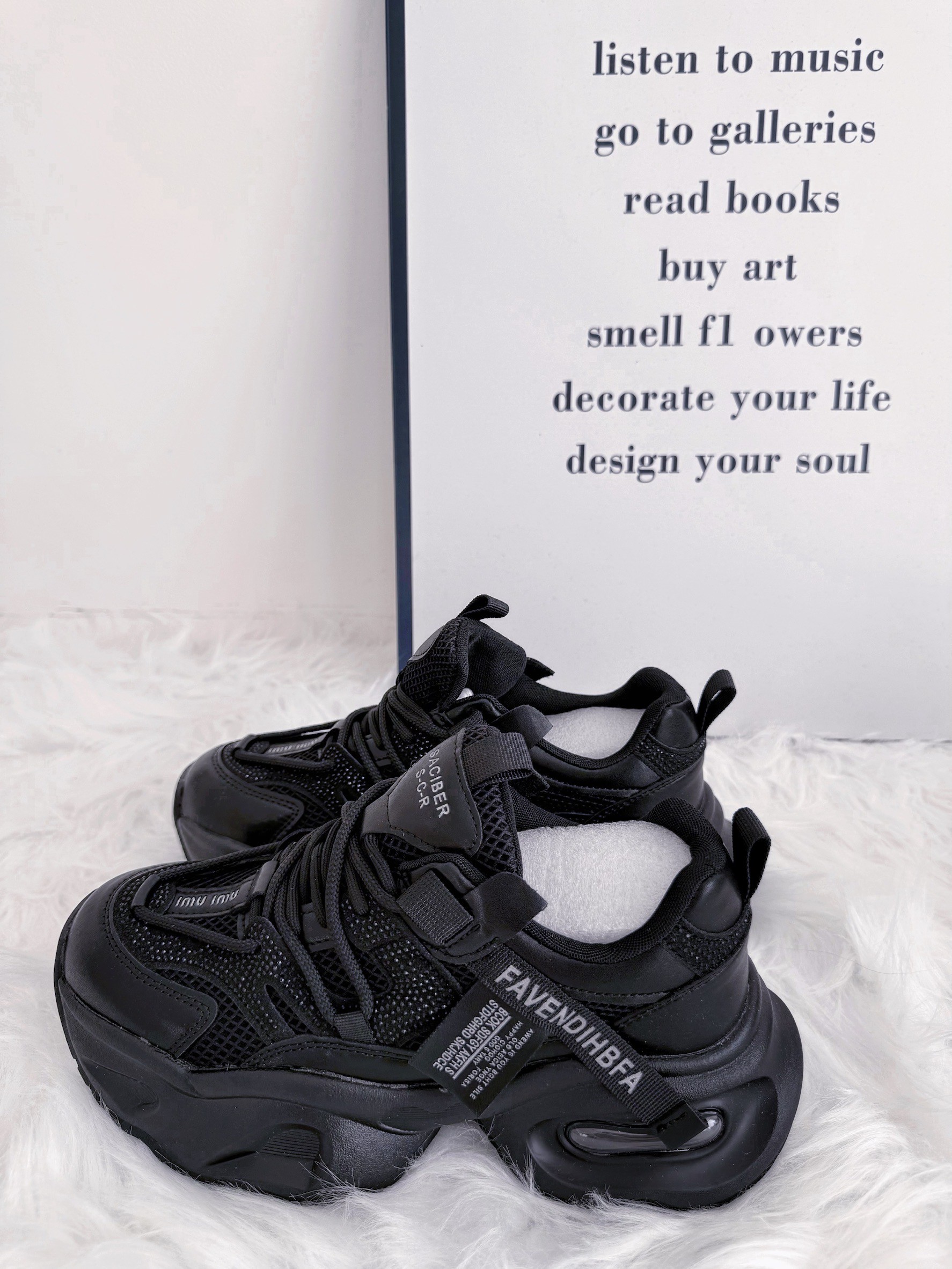 LINE_ALBUM_20251015_251015_81