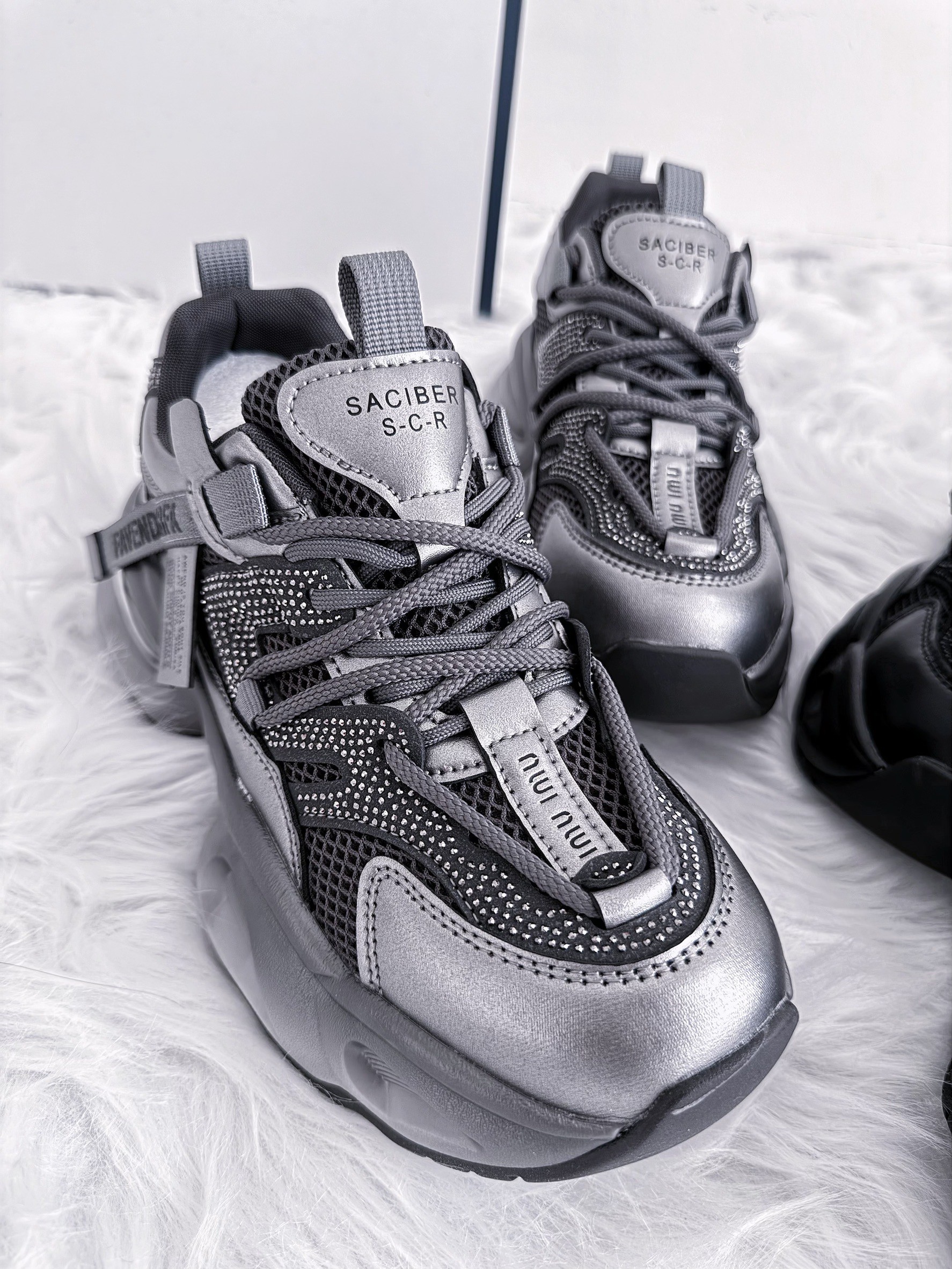 LINE_ALBUM_20251015_251015_83