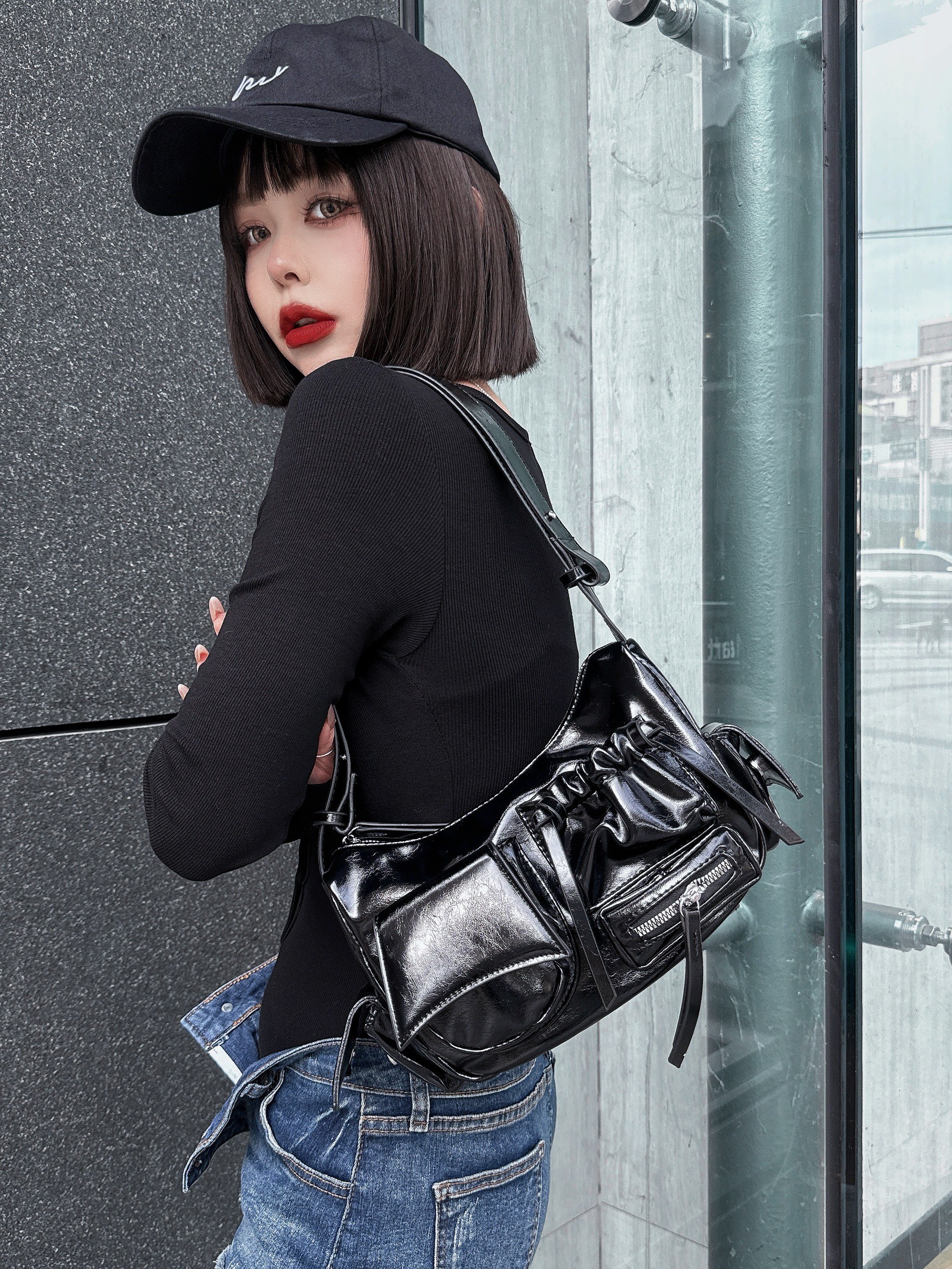 LINE_ALBUM_20251022_251022_49