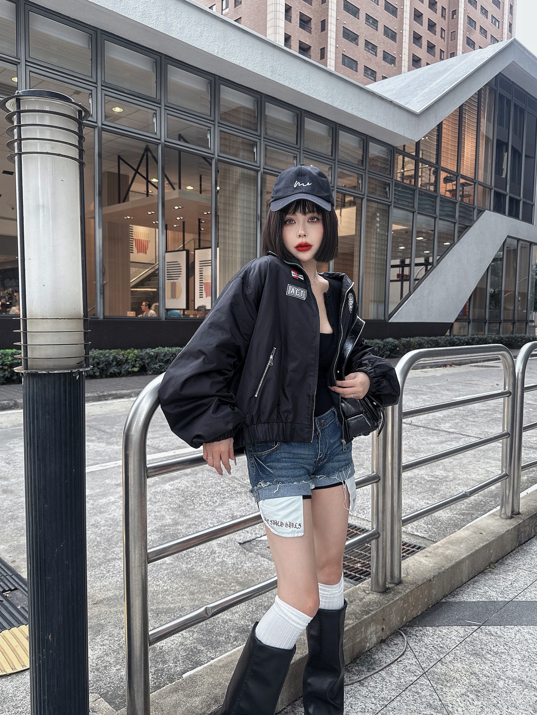 LINE_ALBUM_20251022_251022_63