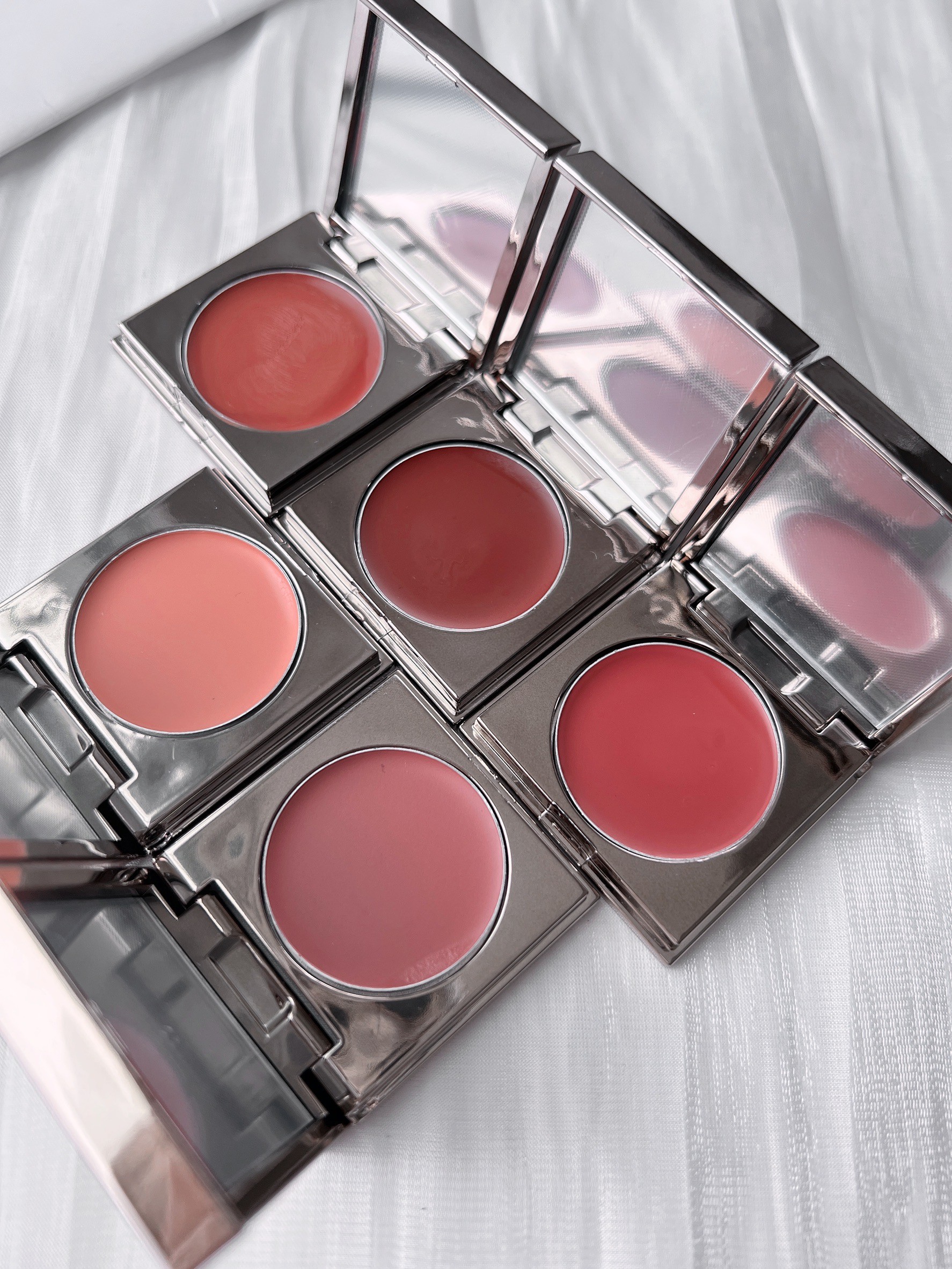 LINE_ALBUM_2025115_251105_139