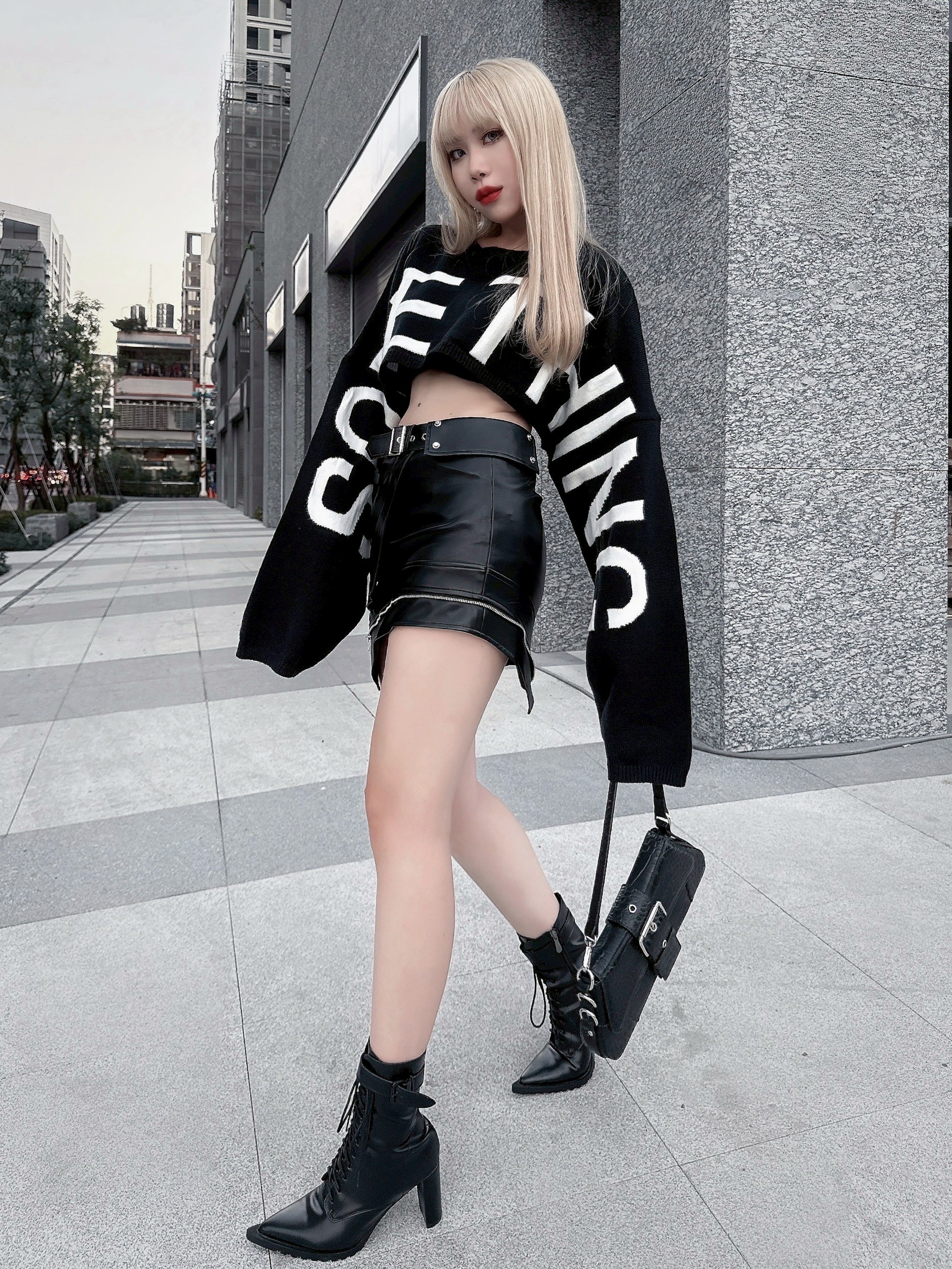 LINE_ALBUM_20251112_251112_138