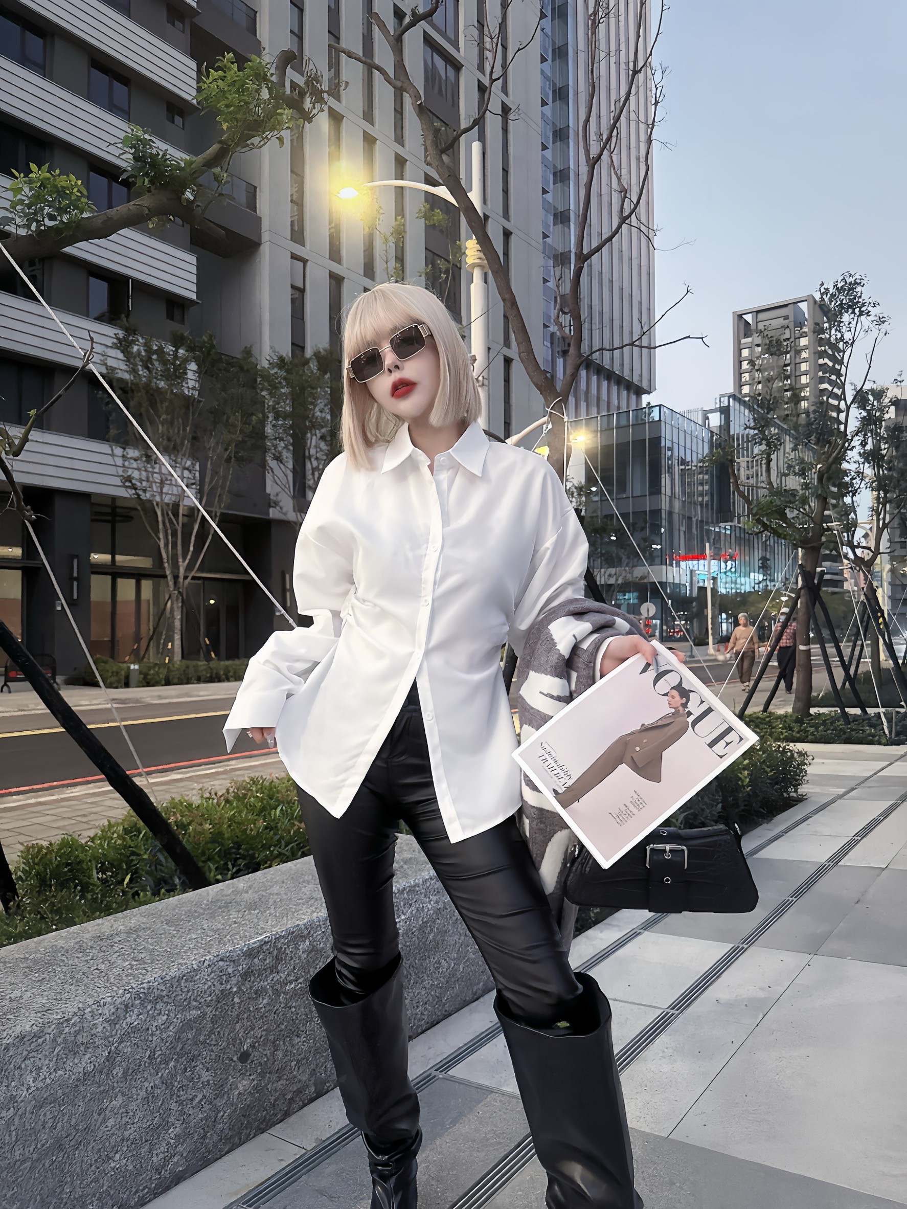 LINE_ALBUM_20251112_251112_124