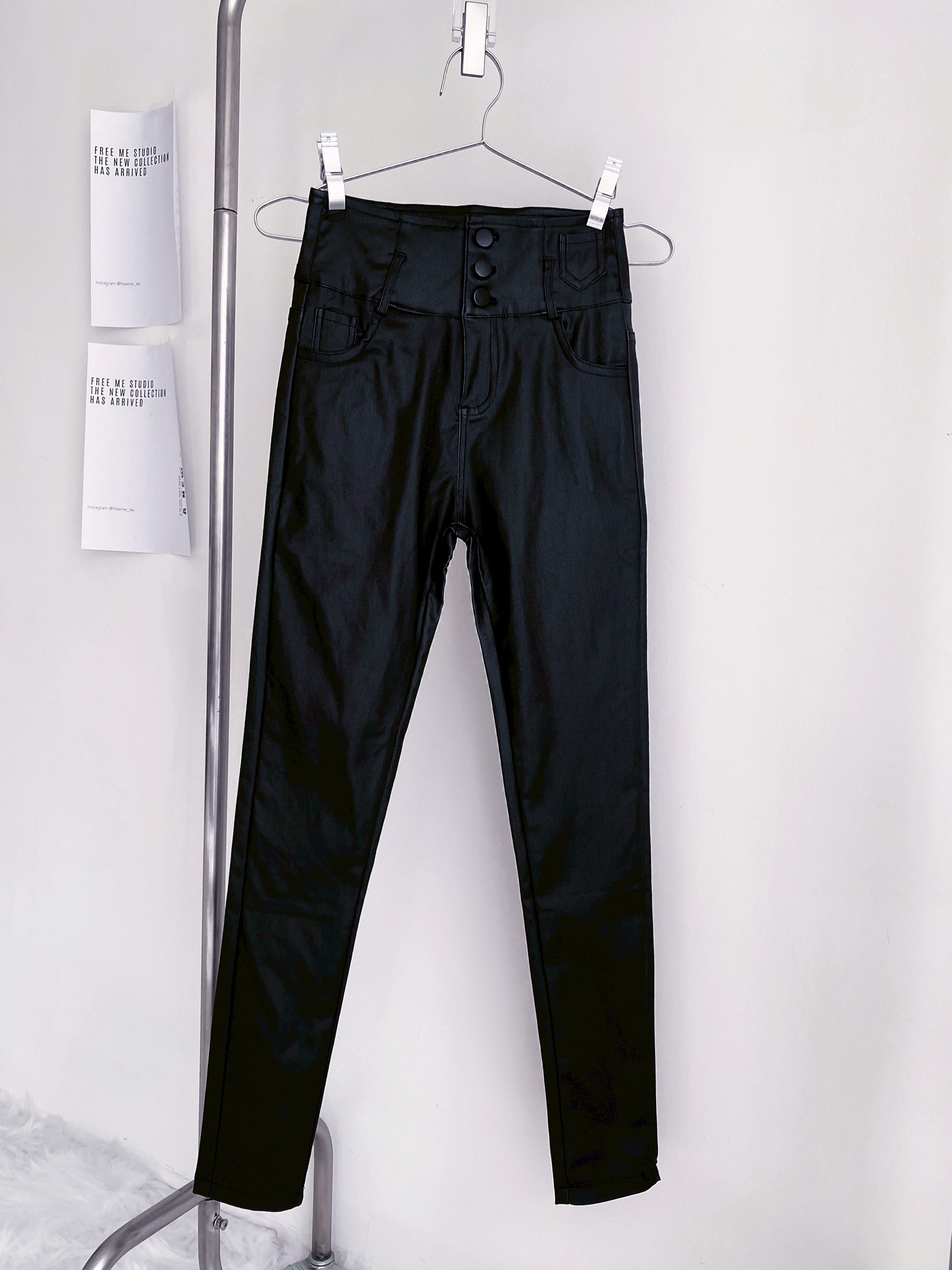 LINE_ALBUM_20251112_251112_43