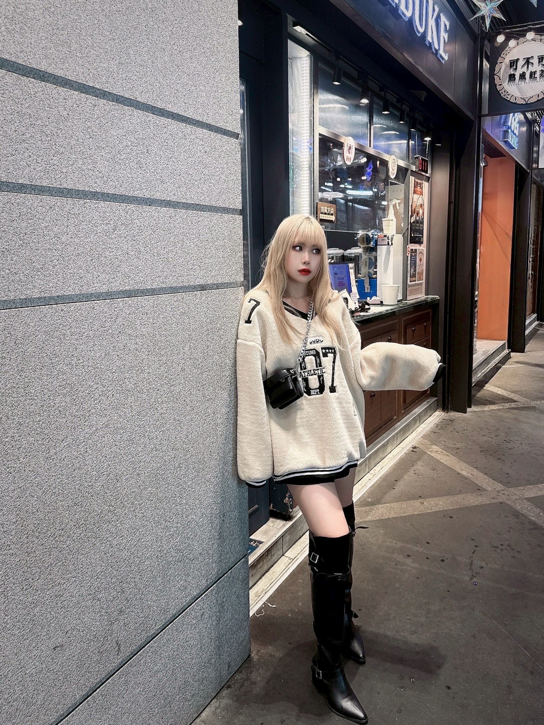 LINE_ALBUM_20251112_251112_86