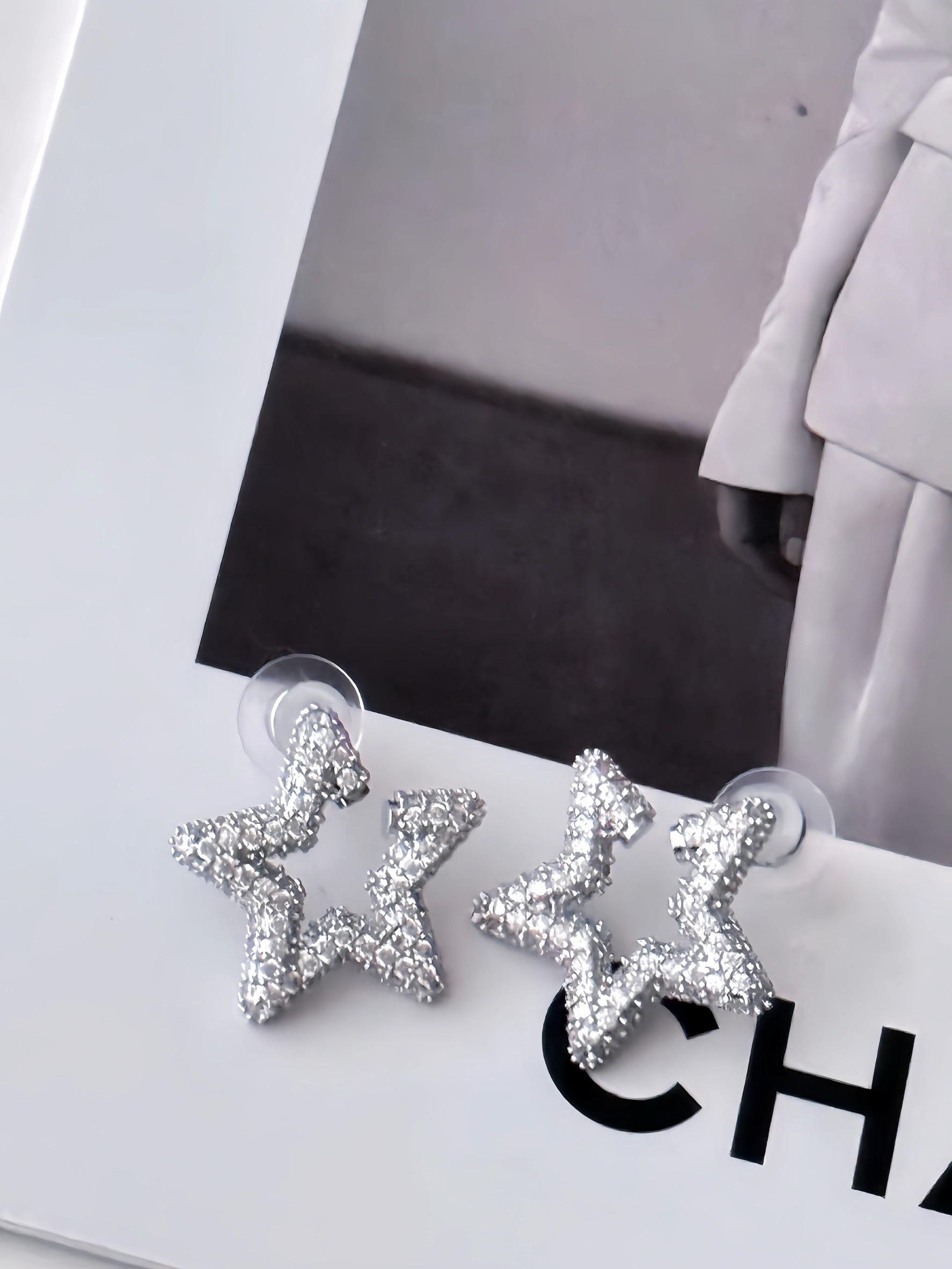 LINE_ALBUM_20251118_251119_132