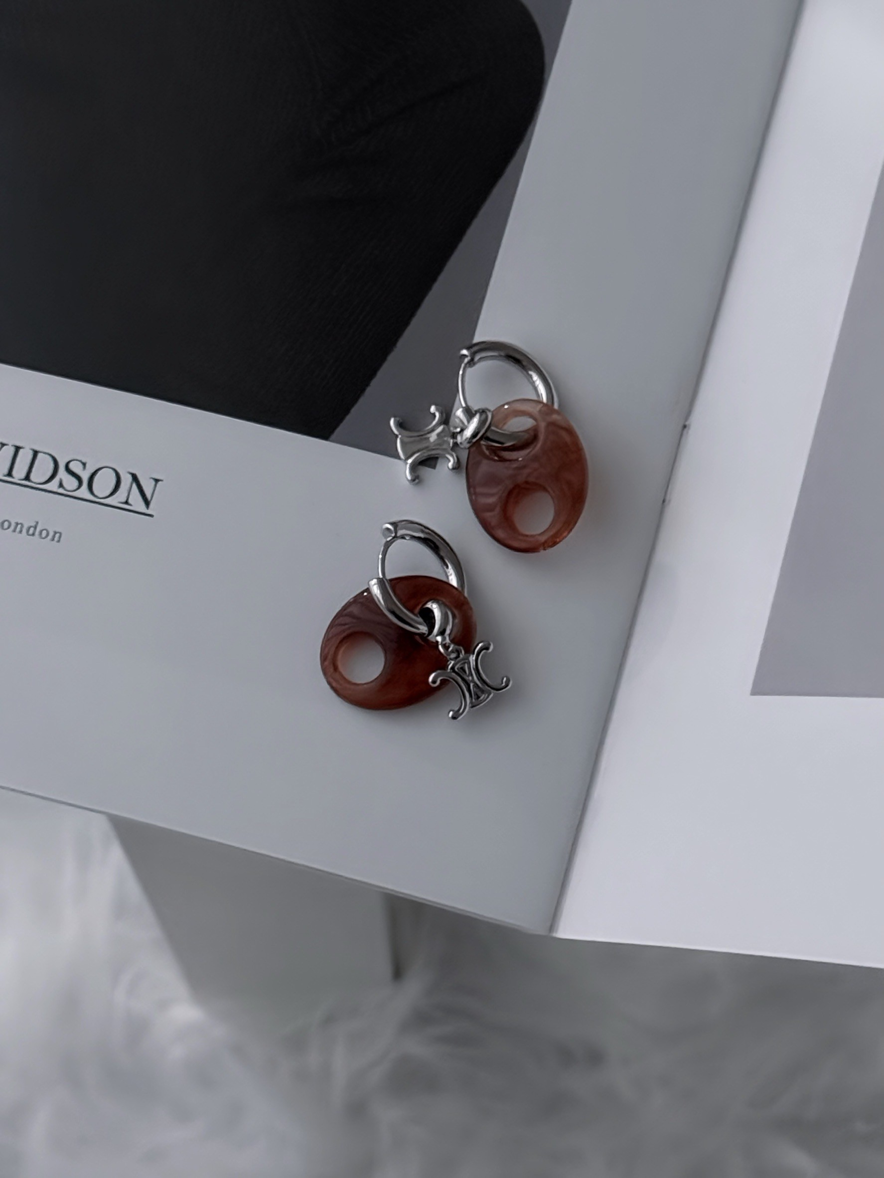 LINE_ALBUM_20251118_251119_125