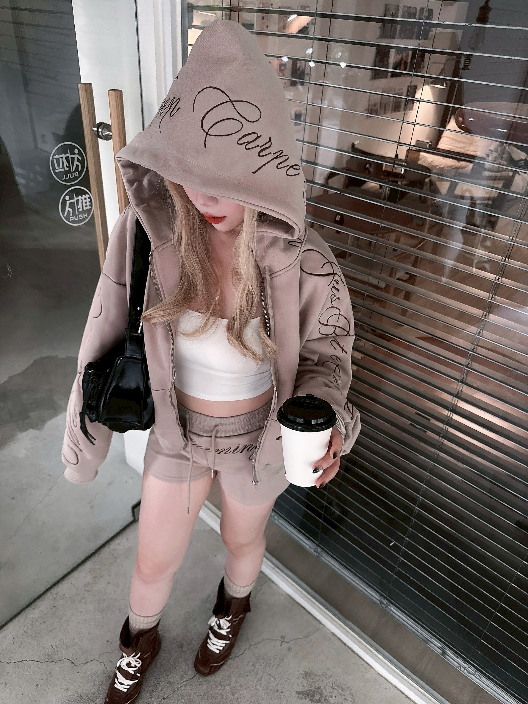 LINE_ALBUM_20251218_251224_125