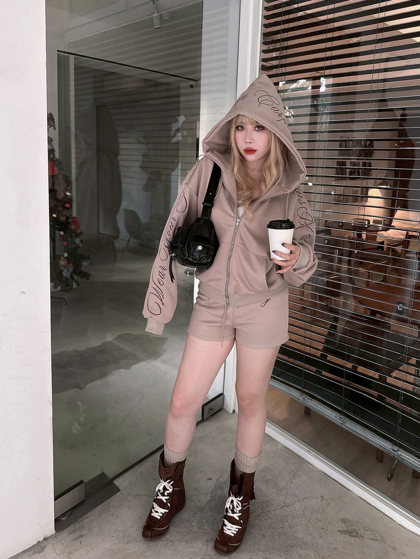 LINE_ALBUM_20251218_251224_130