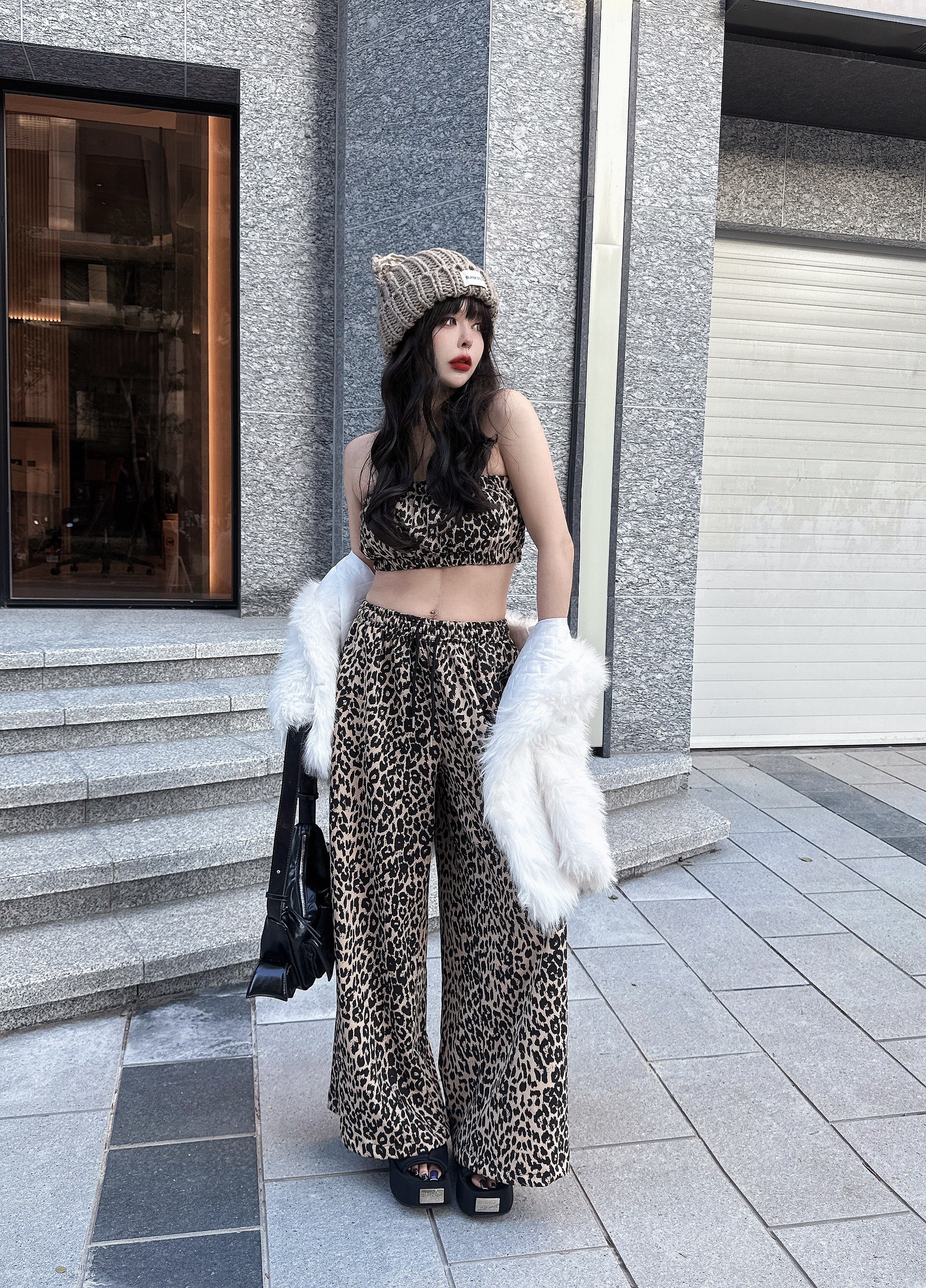 LINE_ALBUM_202617_260107_98